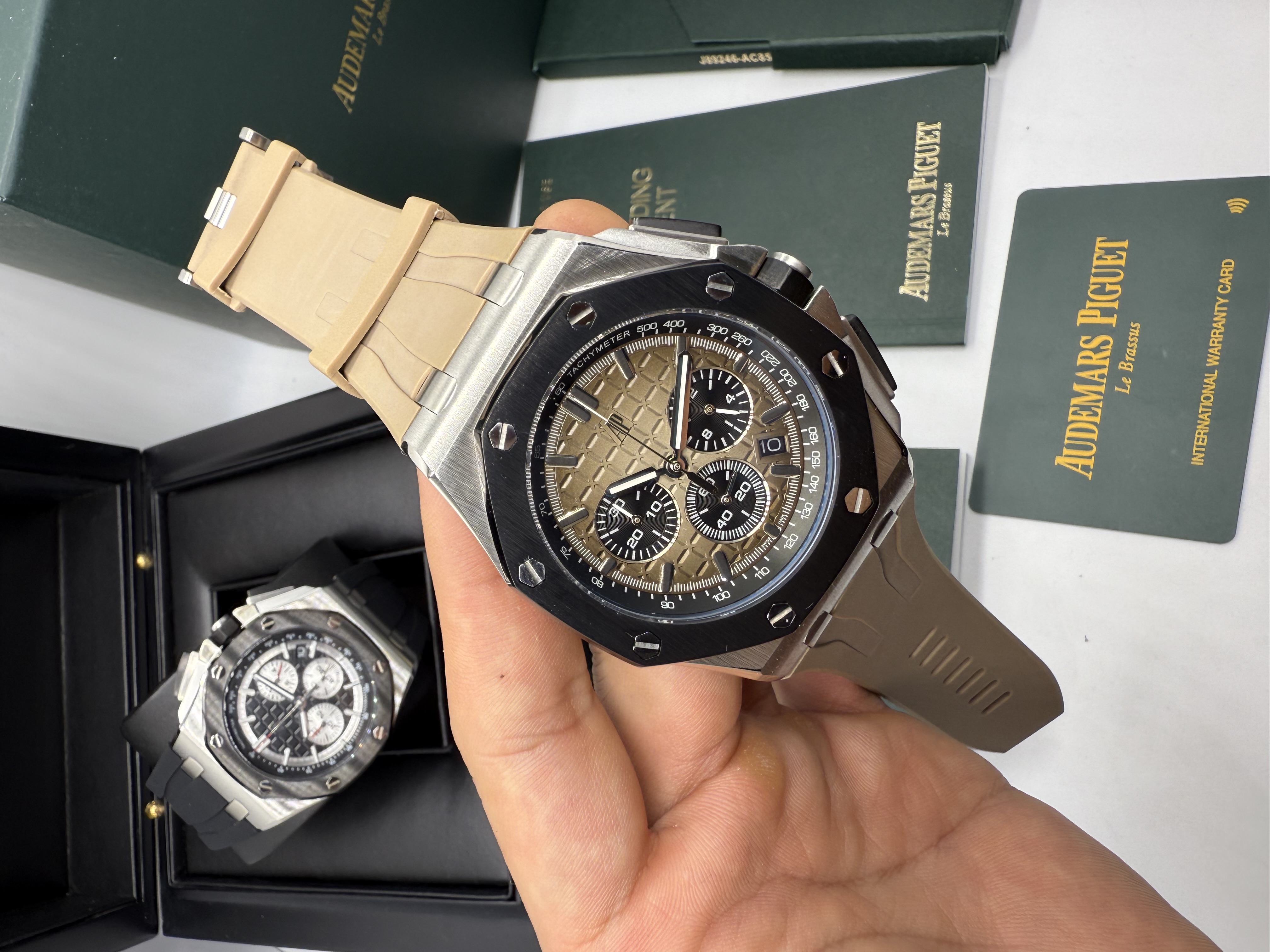 Audemars Piguet Royal Oak Offshore Cronógrafo Bege