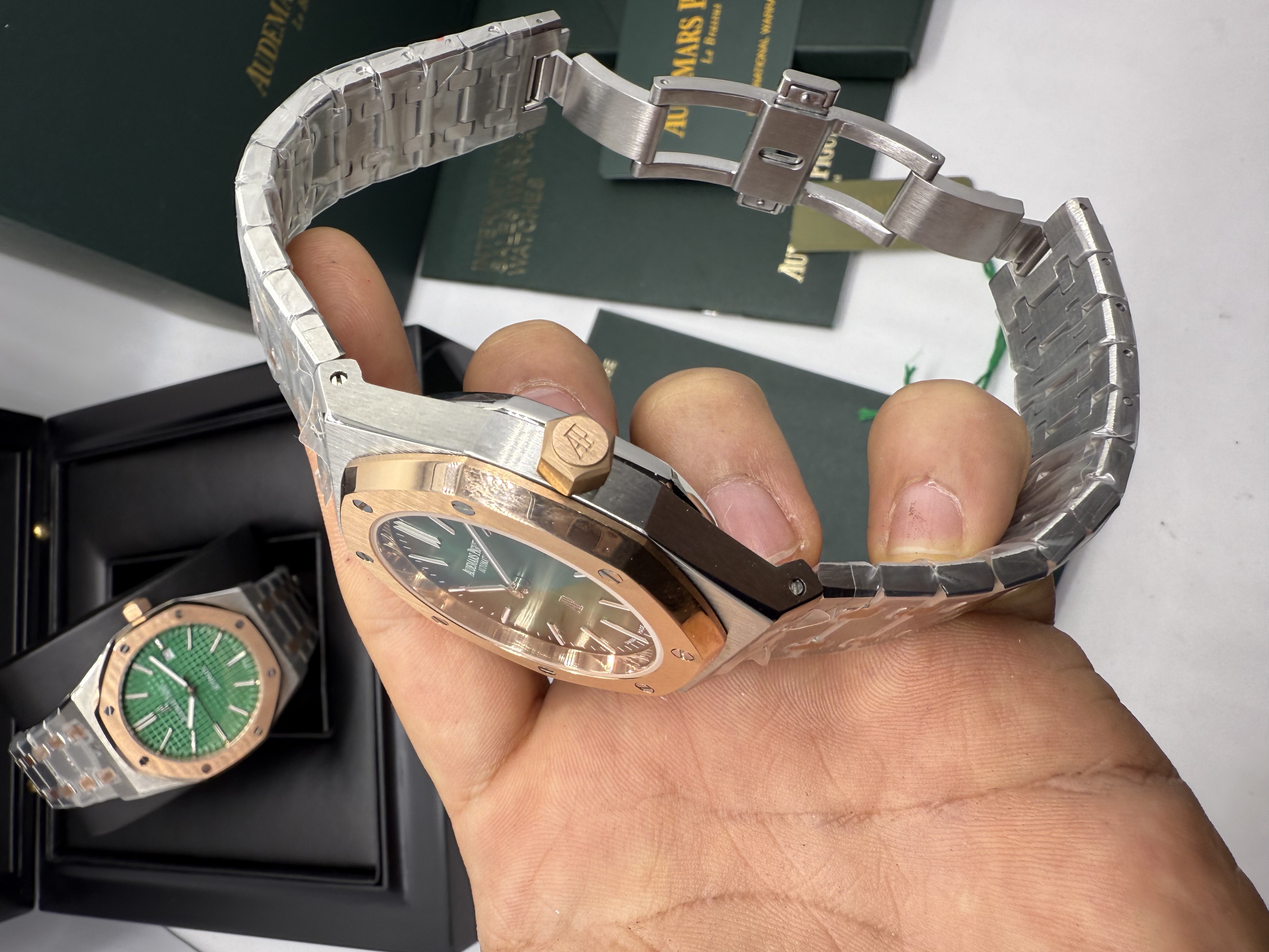 Audemars Piguet Royal Oak Verde Misto Aço e Rosê