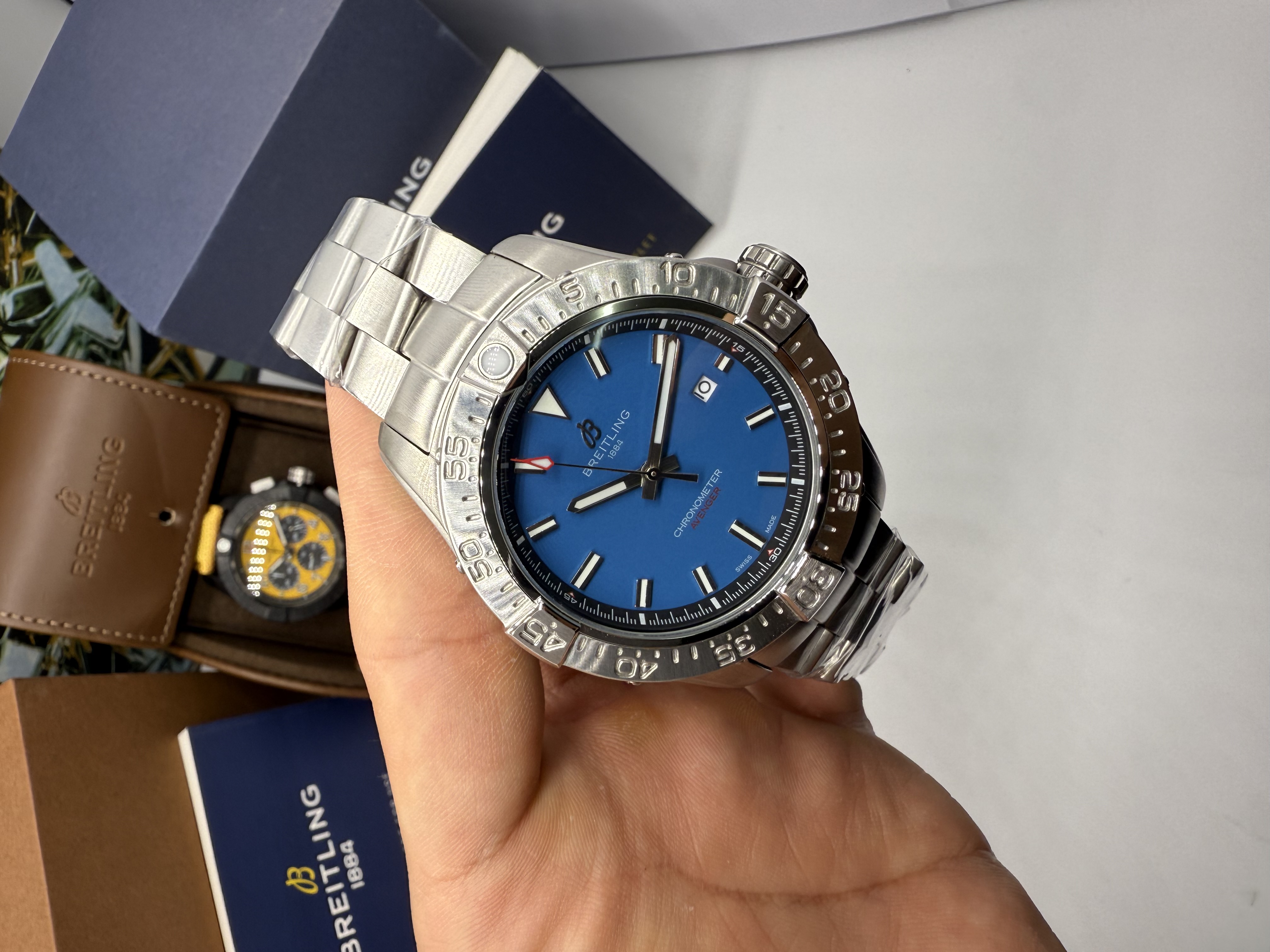 Breitling Avenger 44 Dial Azul
