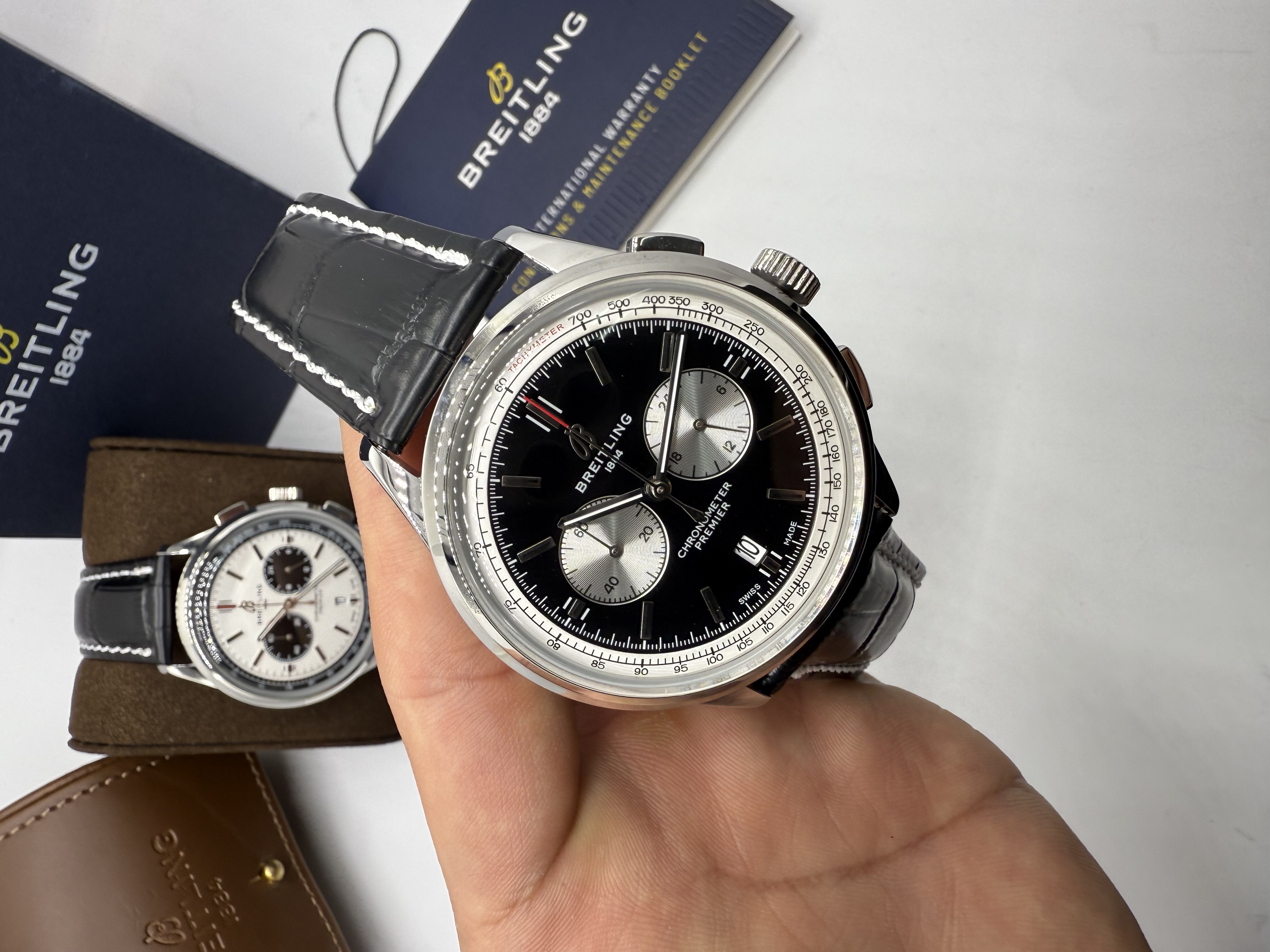 Breitling B01 Chronograph 42 Dial Panda Inverso
