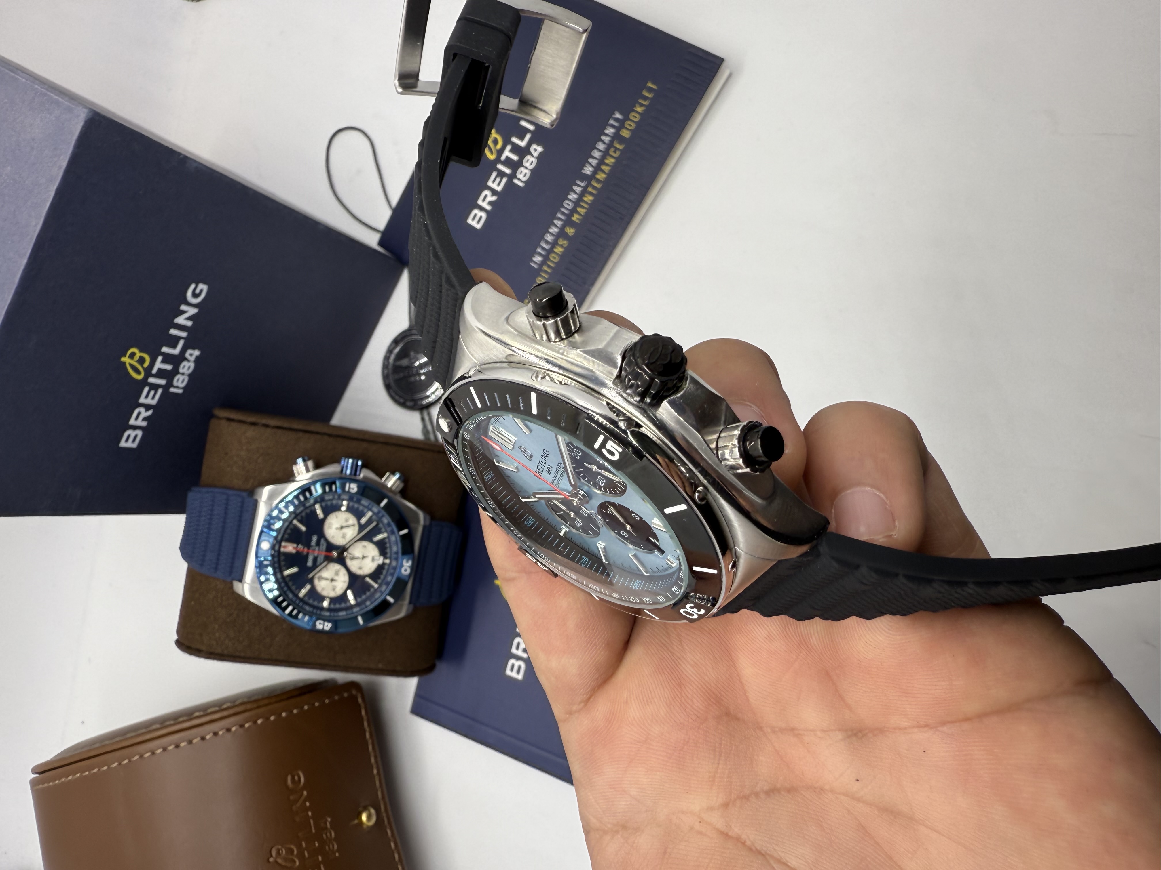 Breitling Chronomat Chronograph Dial Azul Claro