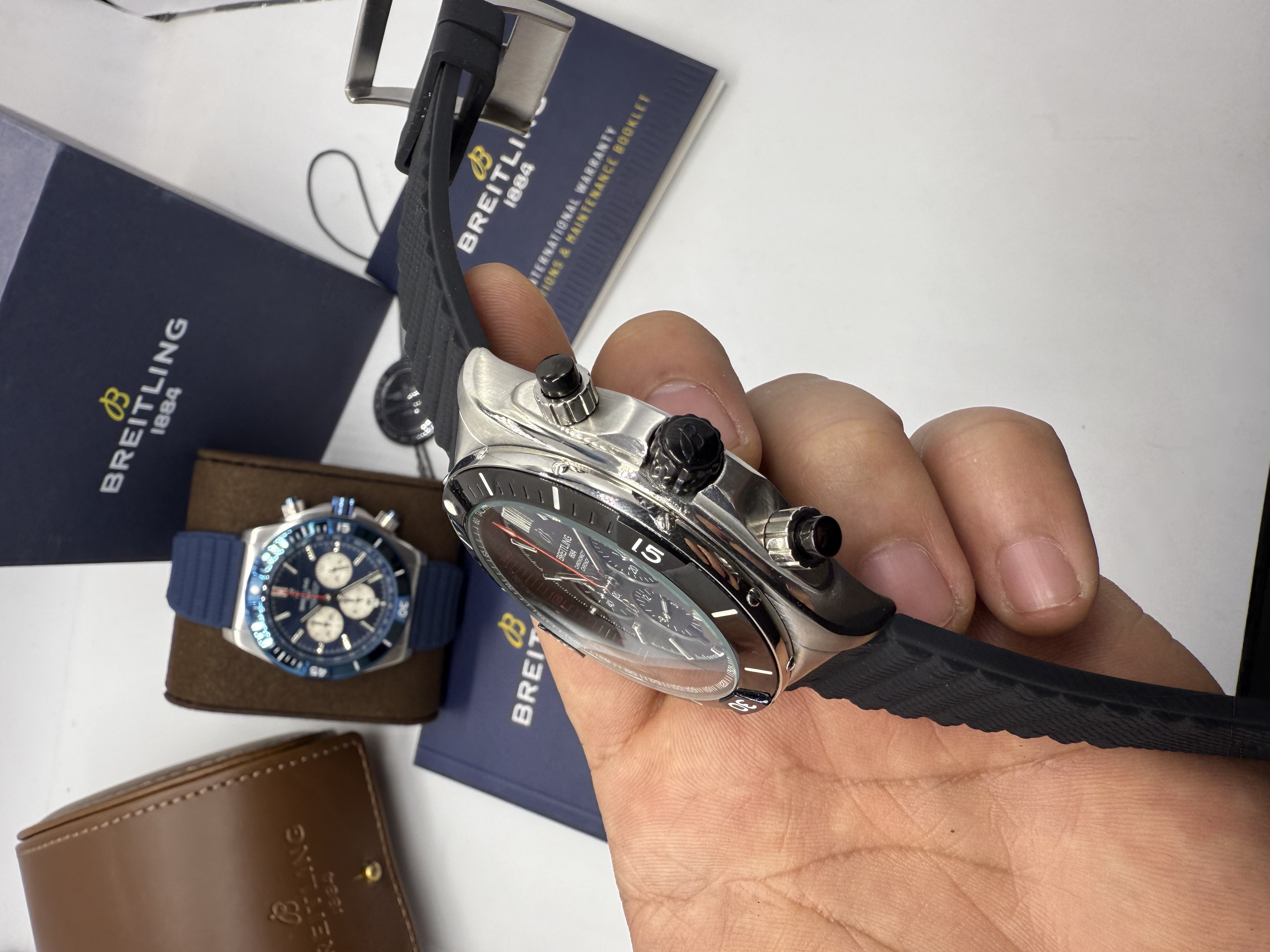 Breitling Chronomat Chronograph Dial Cinza