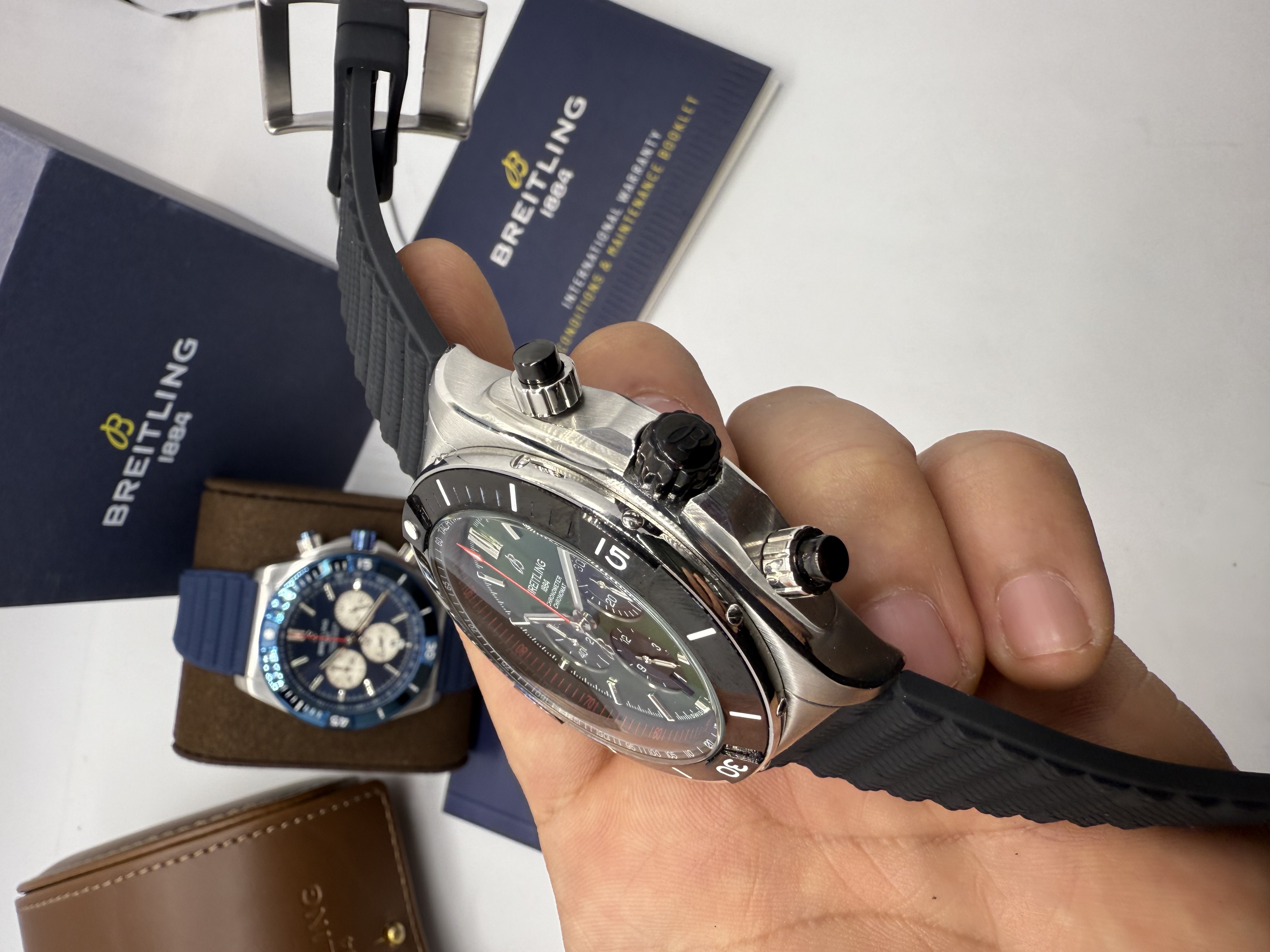 Breitling Chronomat Dial  Verde