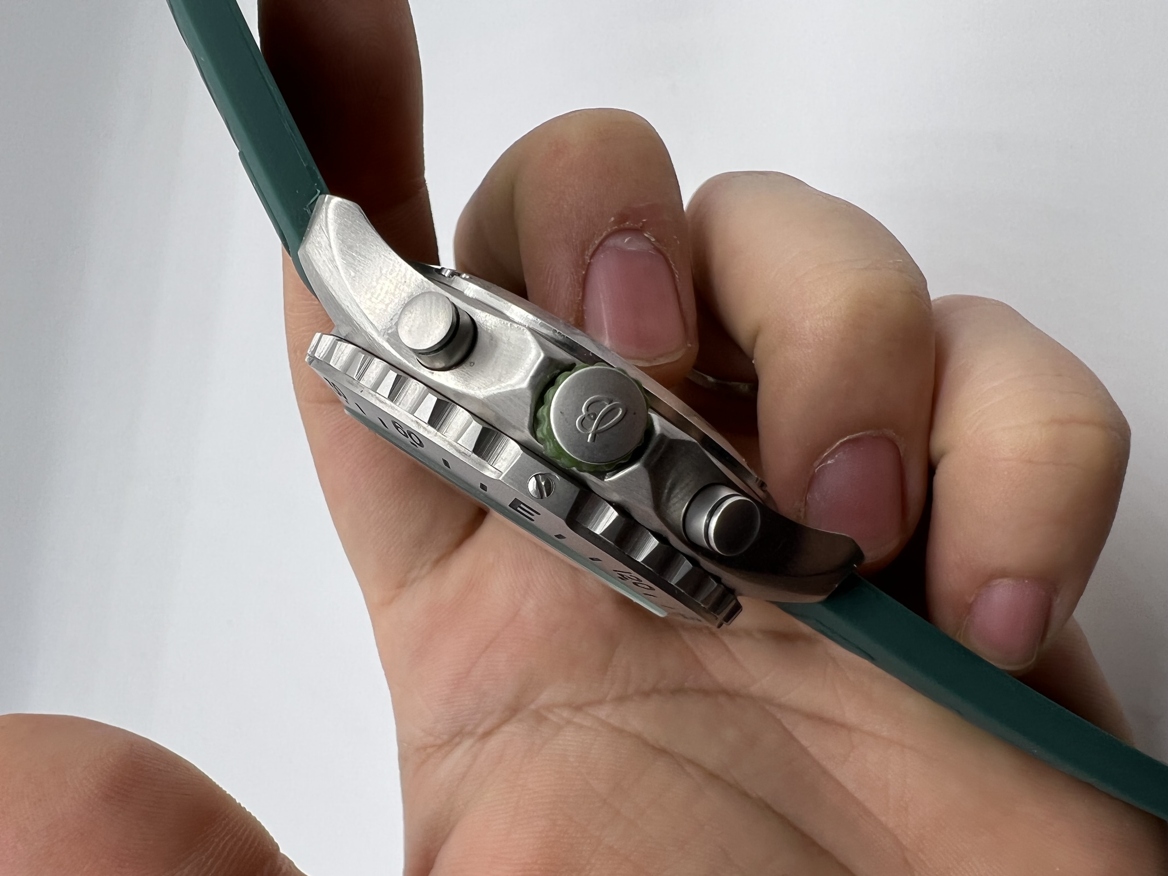 Breitling Endurance PRO Verde e prata