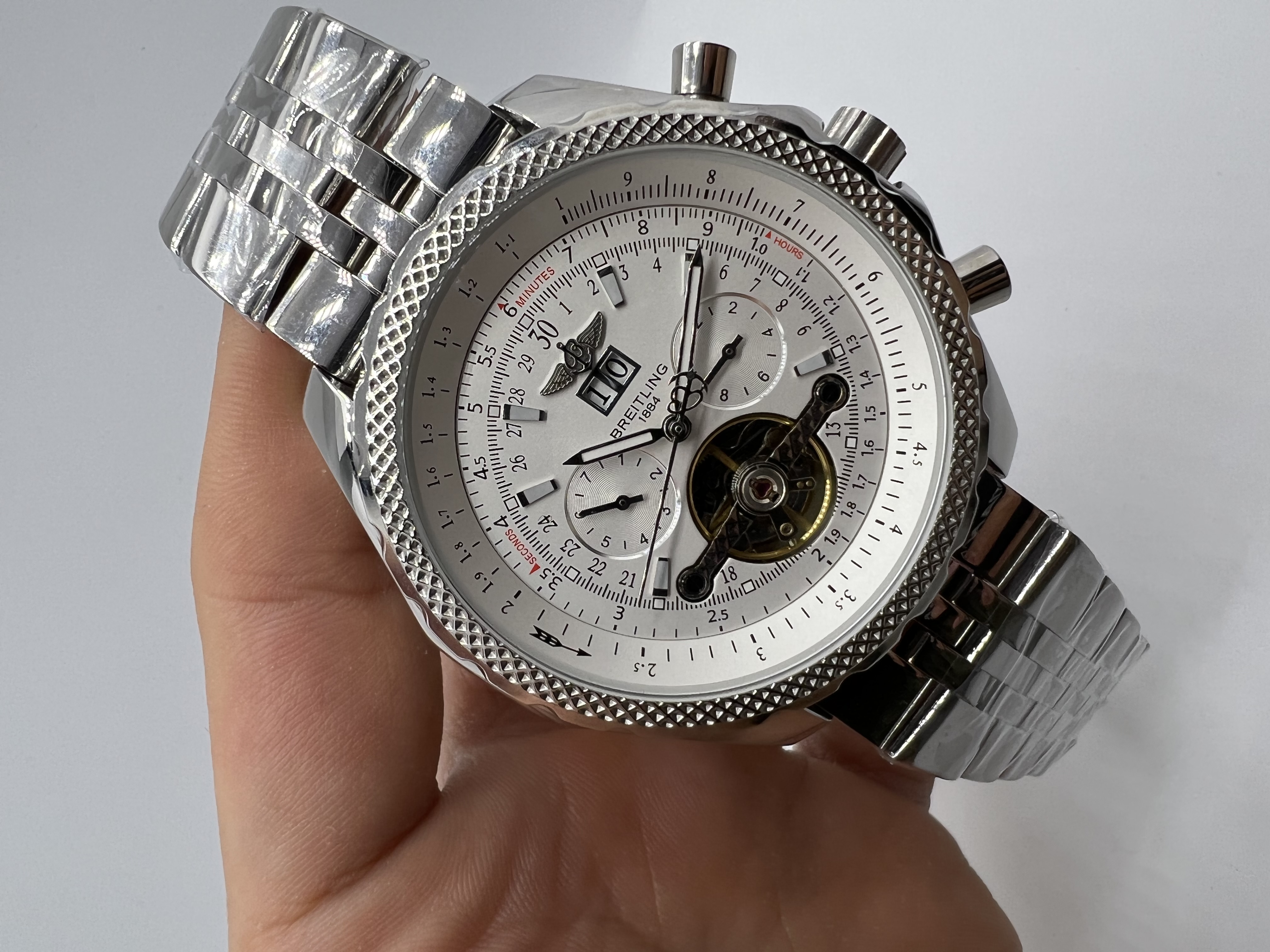 Breitling Navitimer Turbilhão Dial Branco