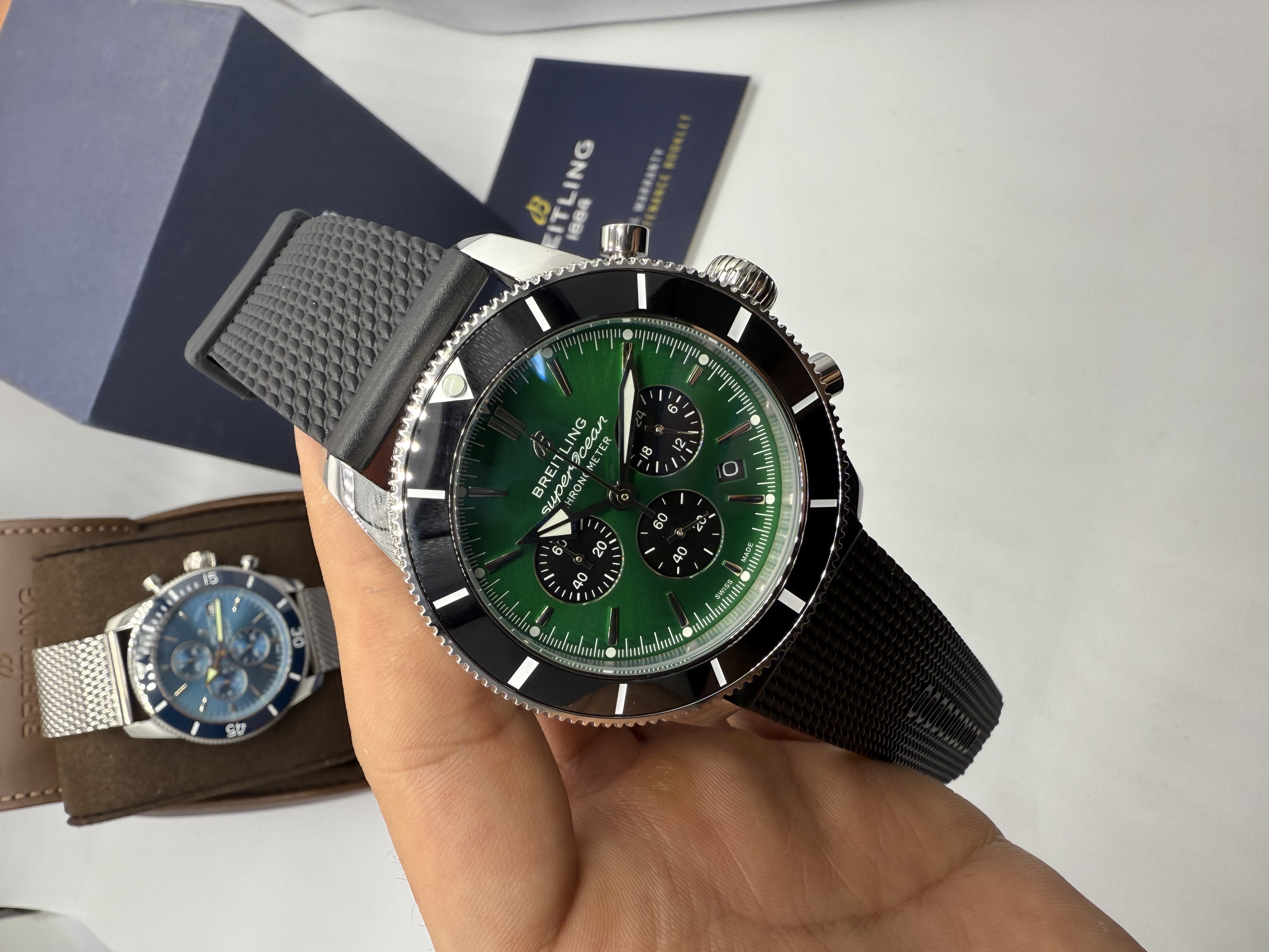 Breitling Superocean Heritage Chronograf Dial Verde