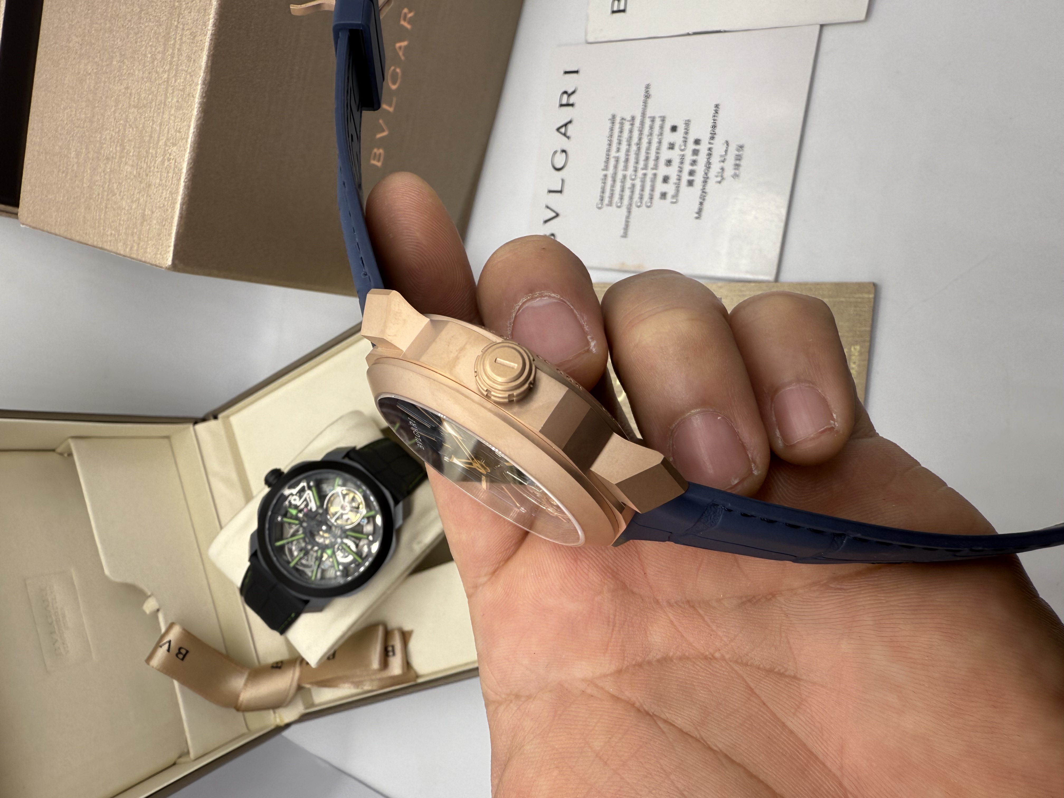 Bvlgari Octo Roma Skeleton Rosê e Azul