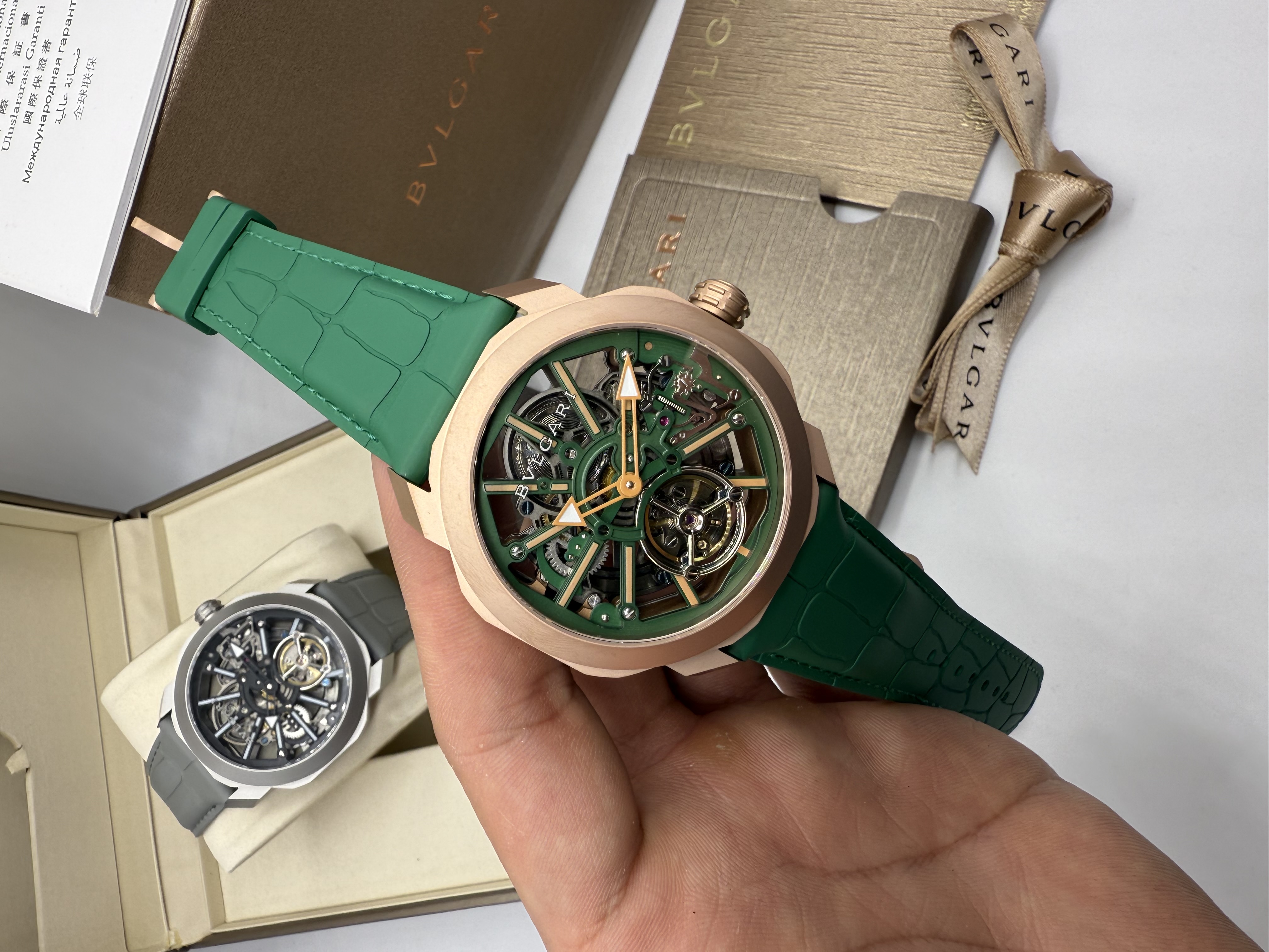 Bvlgari Octo Roma Skeleton Rosê e Verde