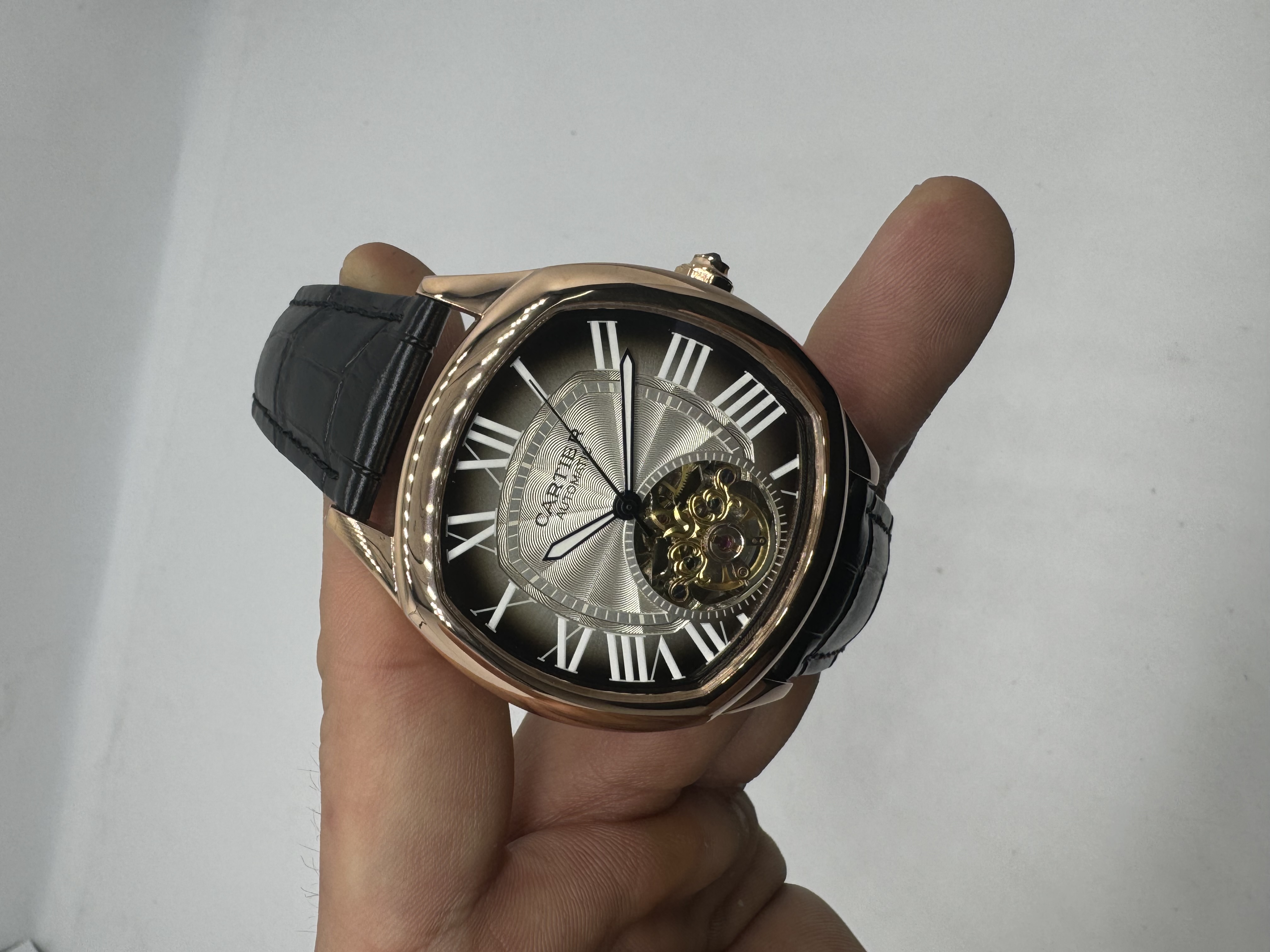 Cartier Drive TURBILHÃO Rosê Dial Preto Couro Preto
