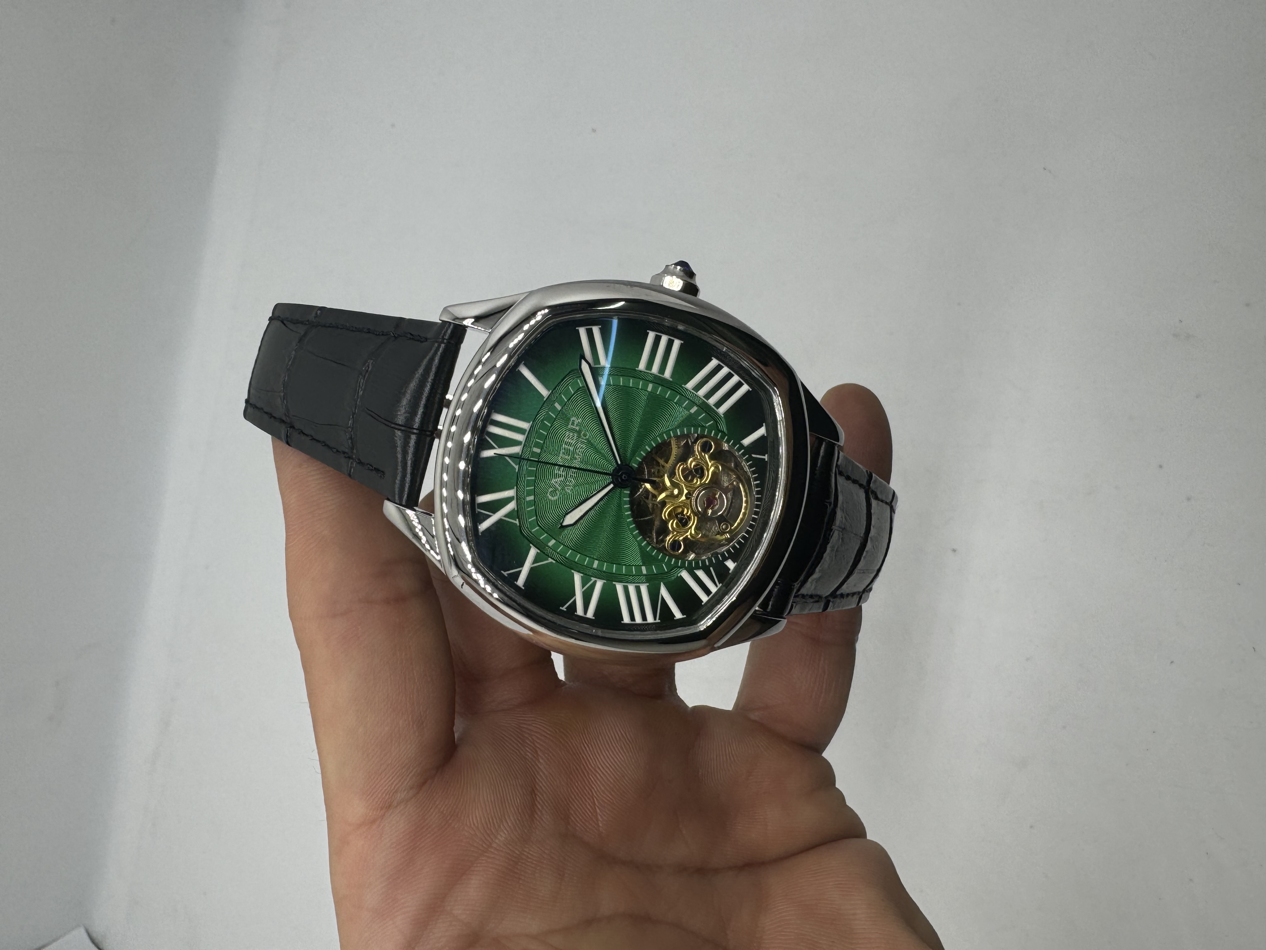 Cartier TURBILHÃO Dial Verde Couro Preto