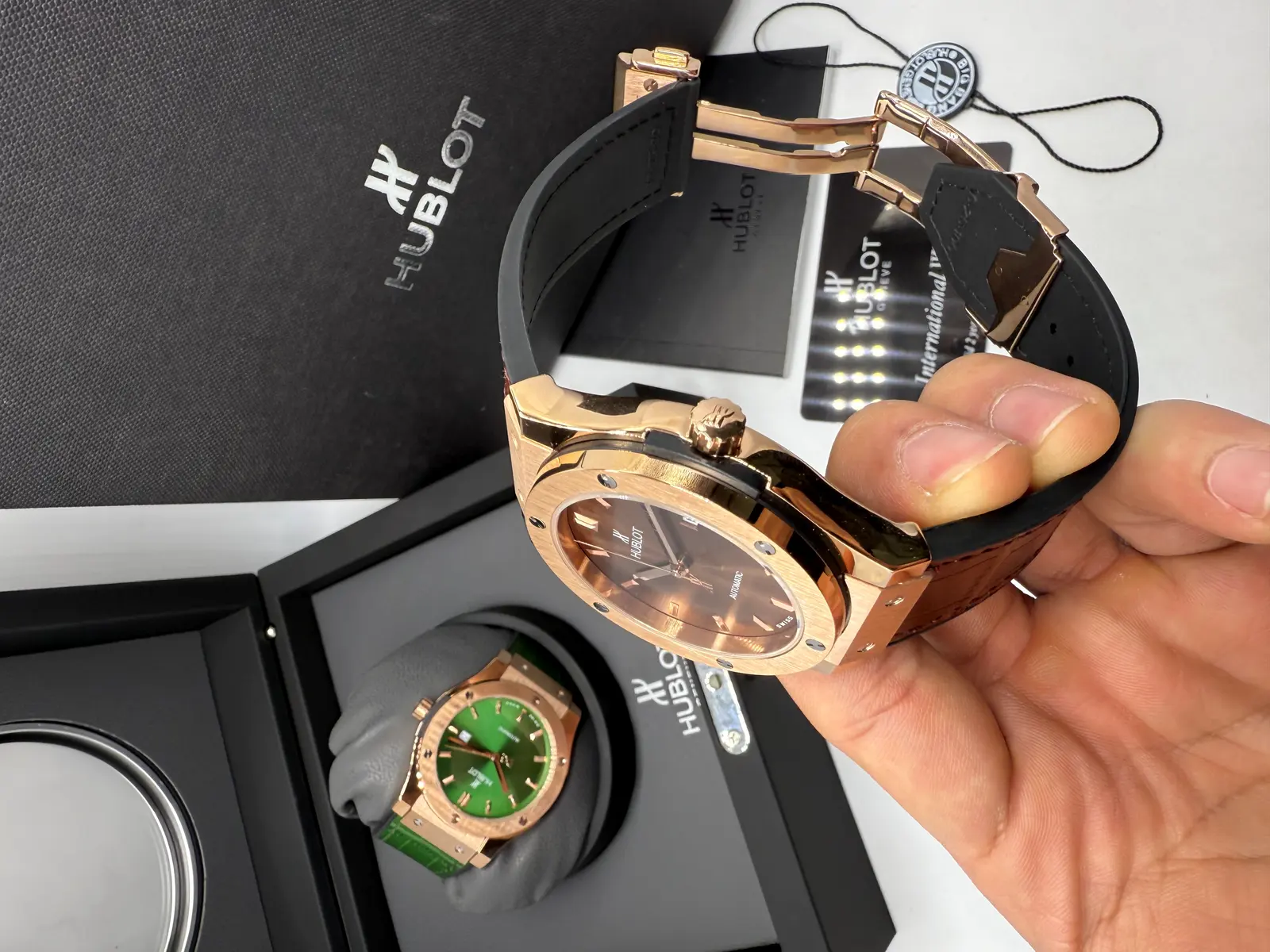 Hublot Classic Fusion Rosé Couro Marrom