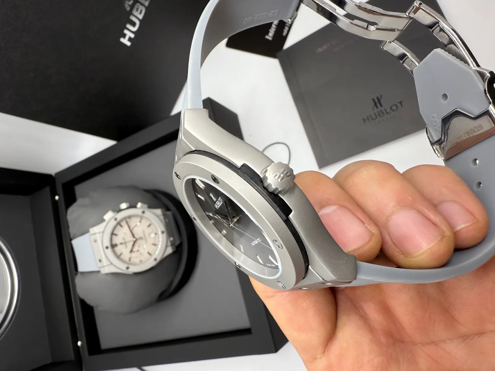 Hublot Classic Fusion Cinza Dial Preto