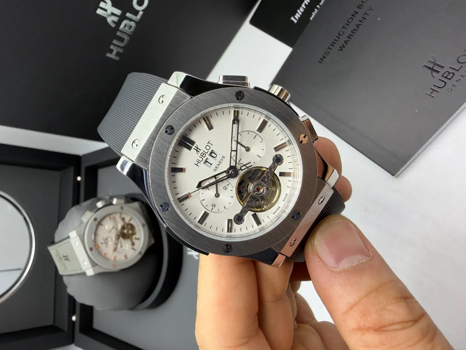 Hublot Classic Fusion Prata Dial Branco Turbilhão
