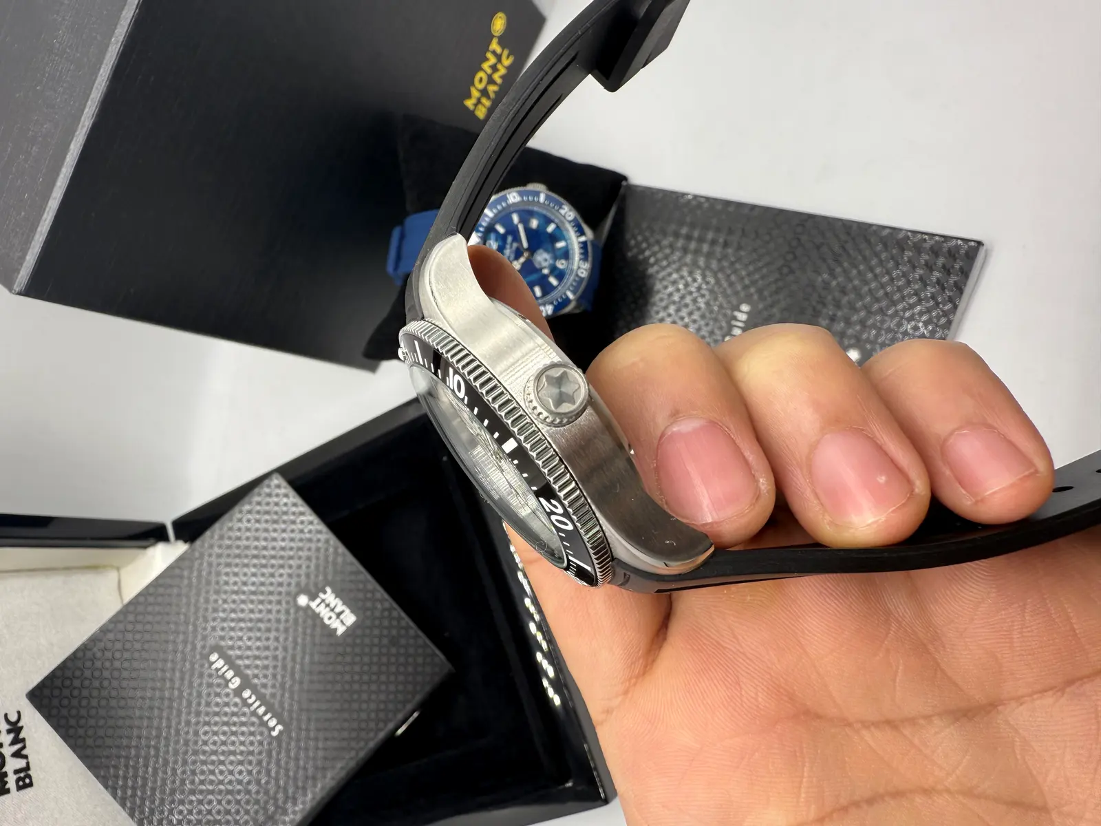 Montblanc Ice Sea new grey dial borracha