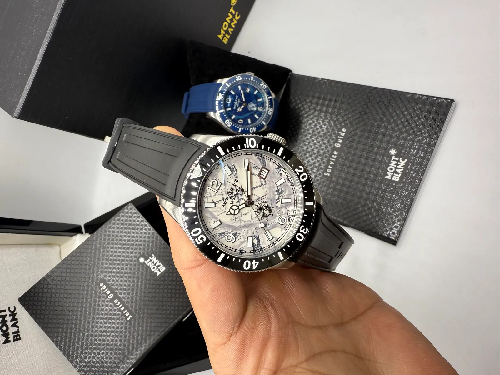 Montblanc Ice Sea new grey dial borracha