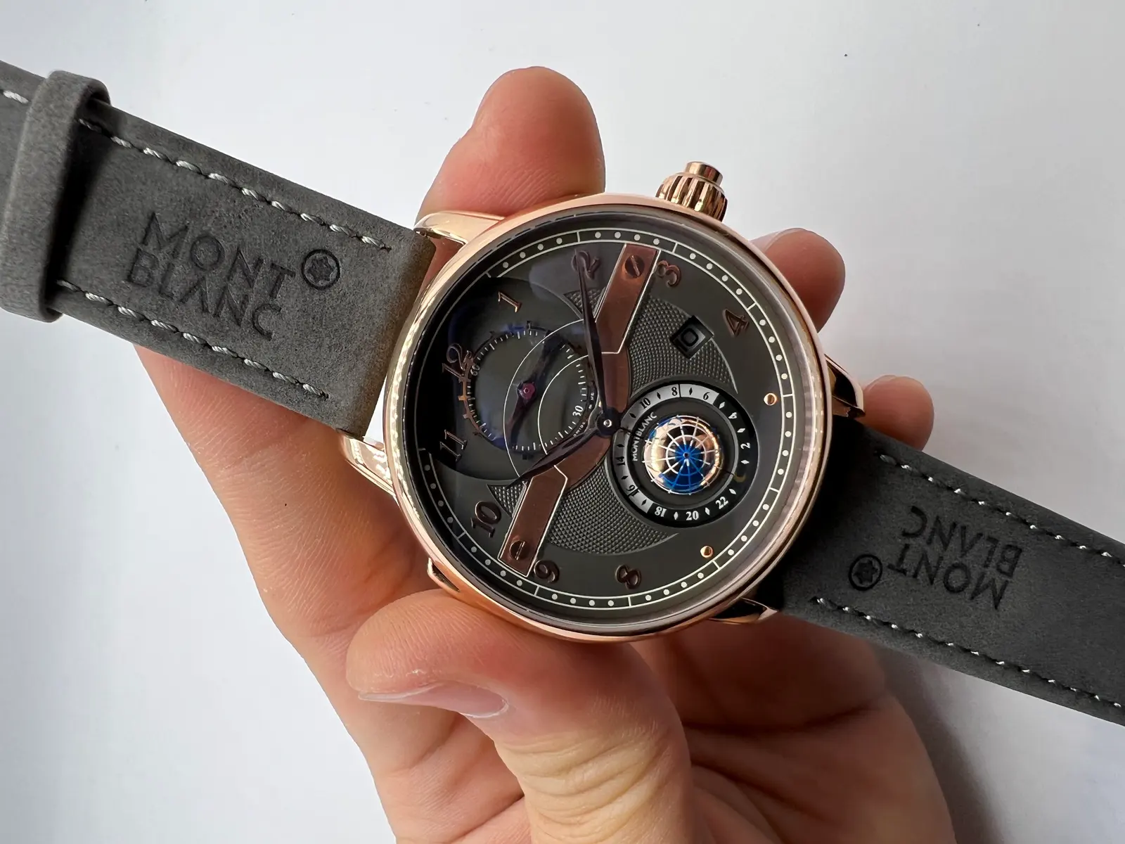 Montblanc Metamorphosis Rosé Cinza couro