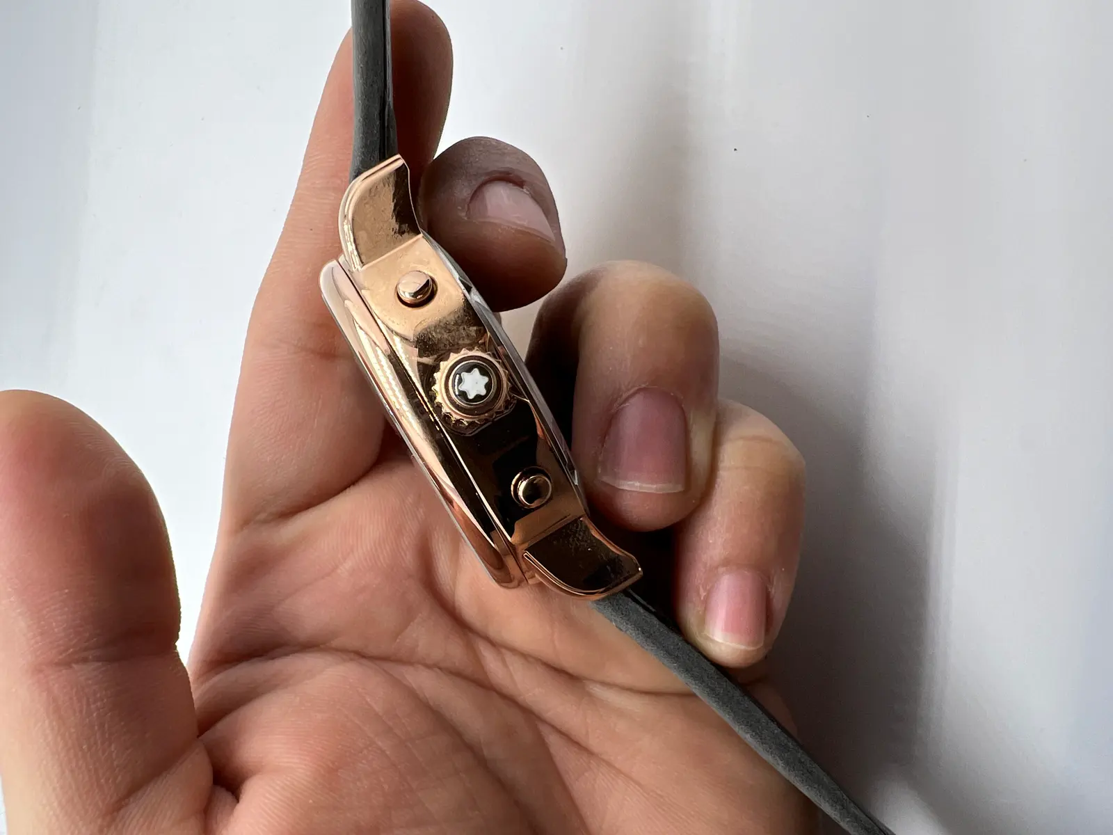 Montblanc Metamorphosis Rosé Cinza couro