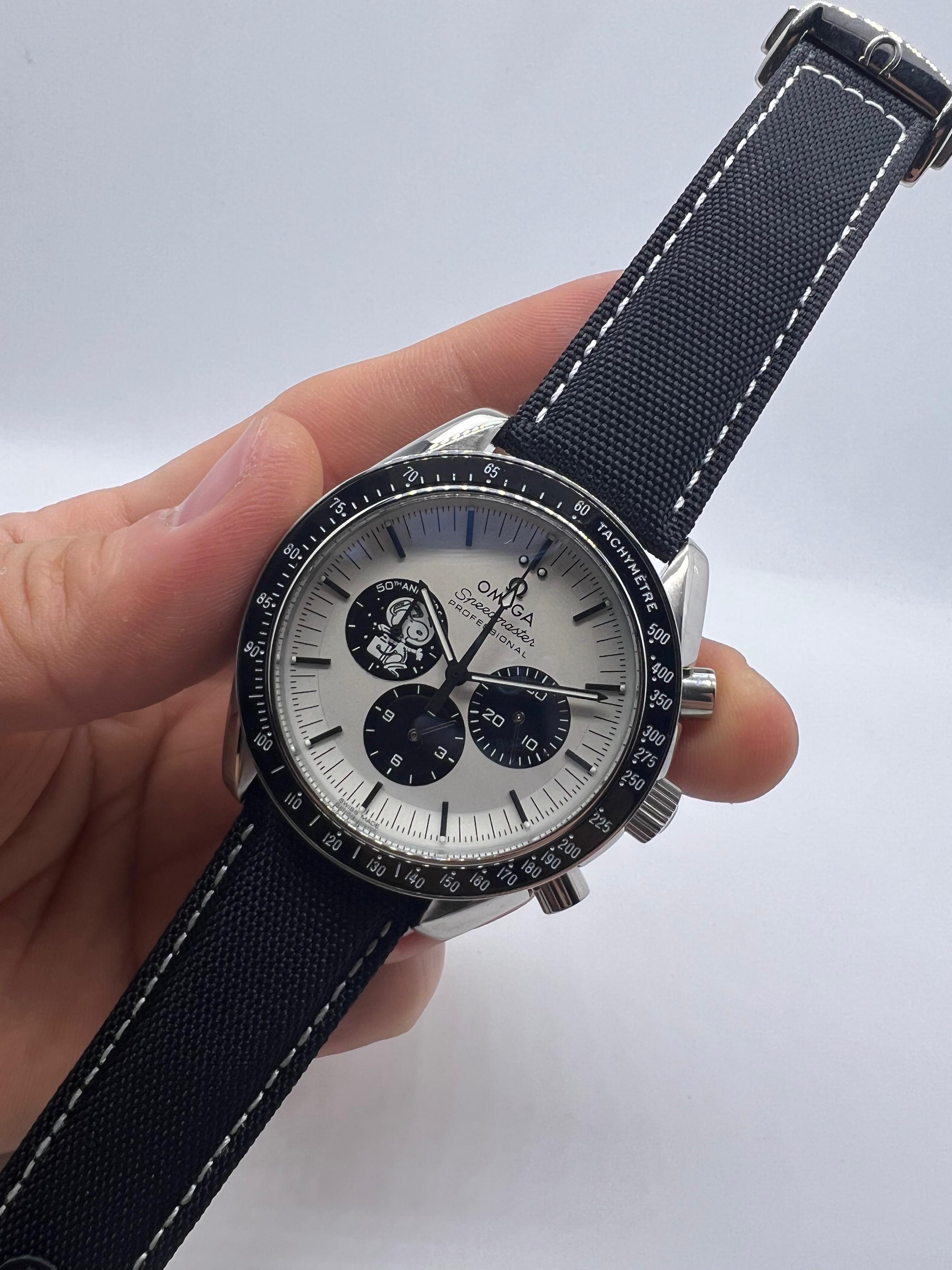 Omega Speedmaster “Snoopy”