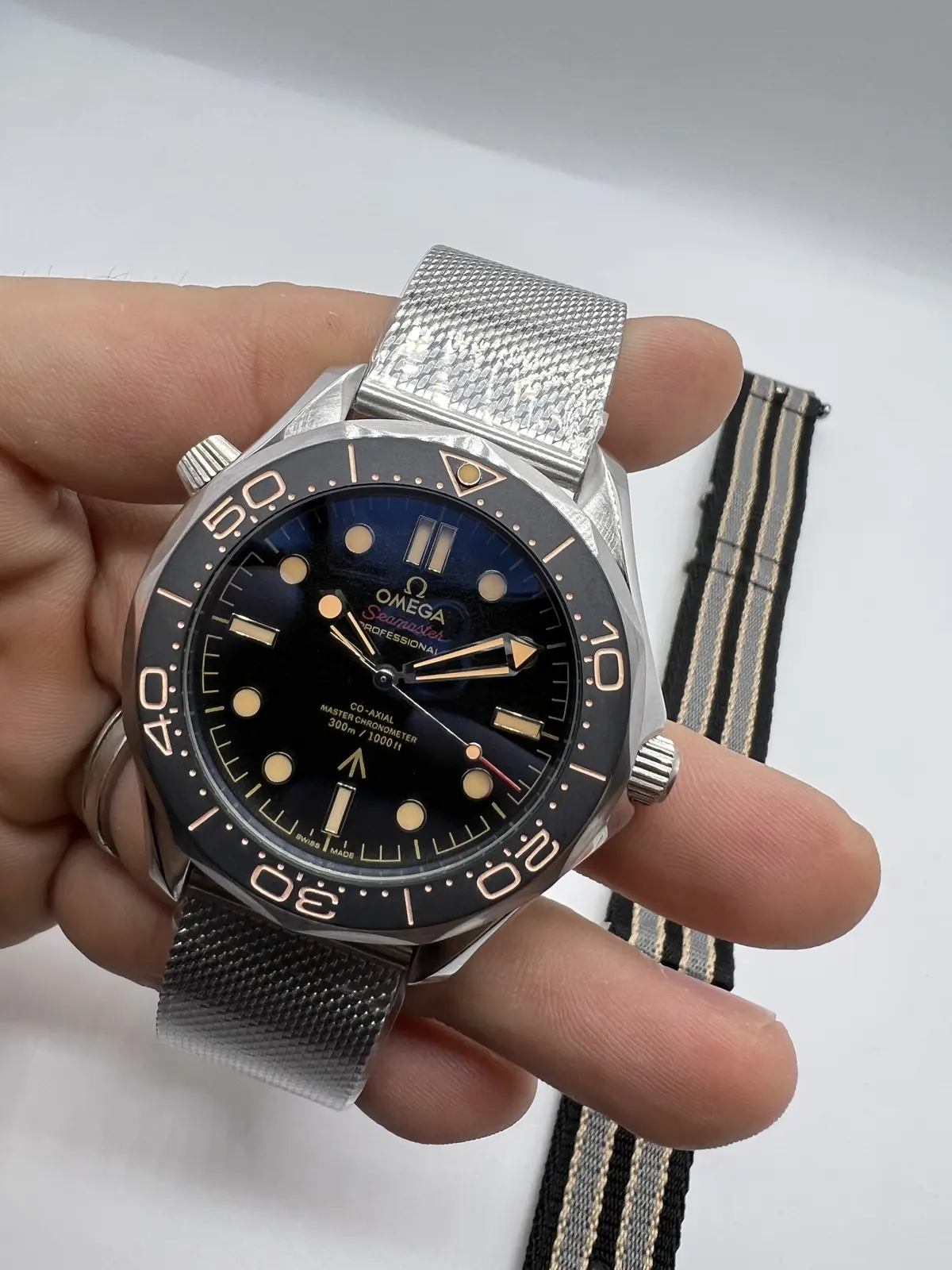 Omega Seamaster 007