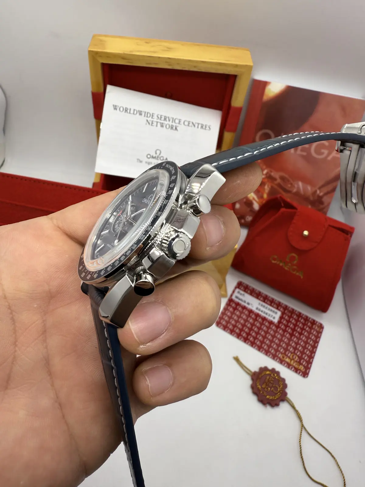 Omega Speedmaster Co-Axial Couro Preto