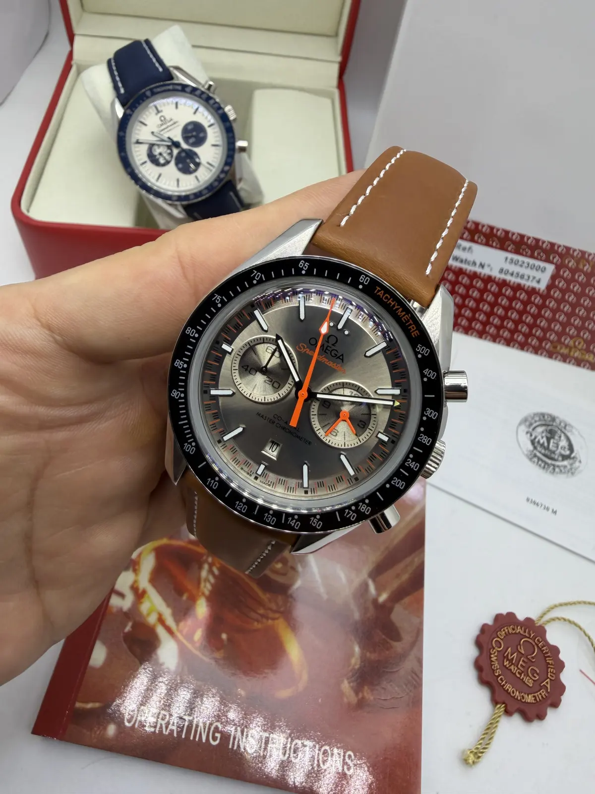 Omega Speedmaster Co-Axial Master Couro