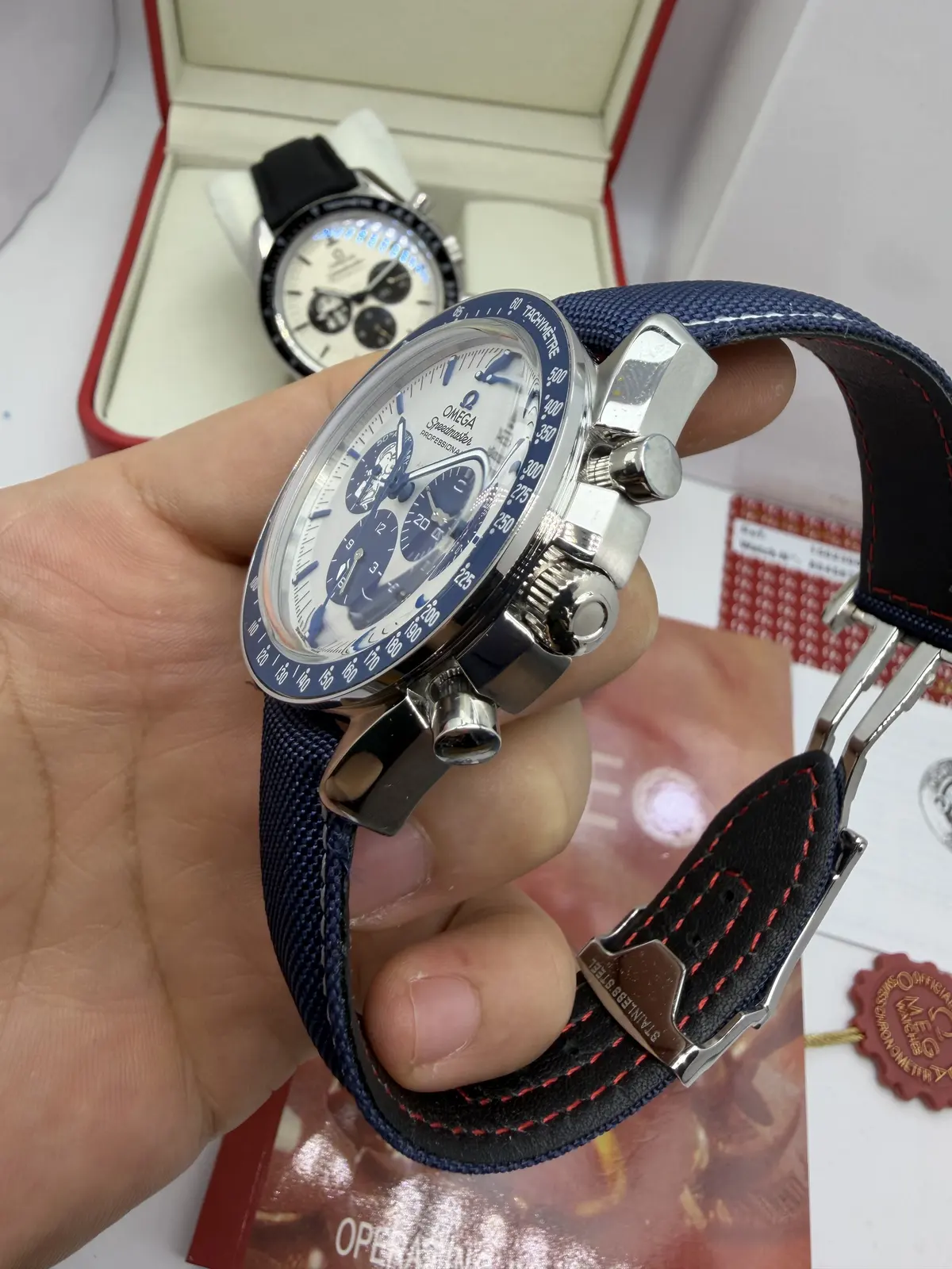 Omega Speedmaster Snoopy