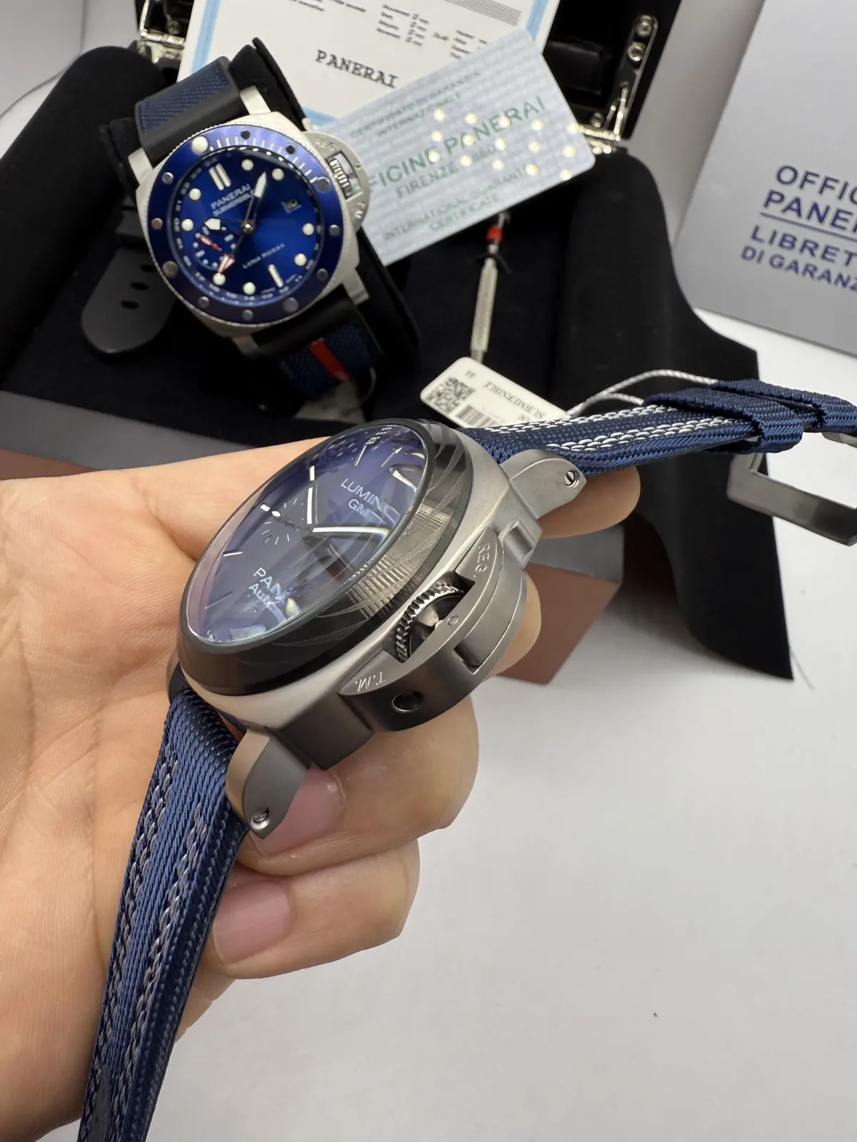 Panerai Luminor GMT Dial Azul Pulseira Azul