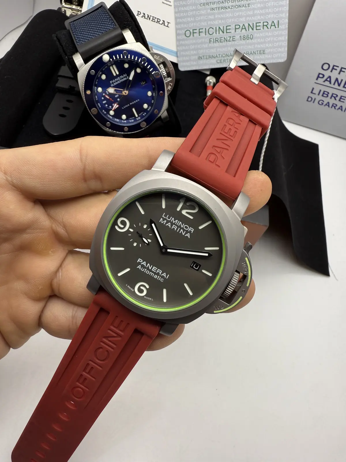 Panerai Luminor Marina Dial Preto Pulseira Vermelha