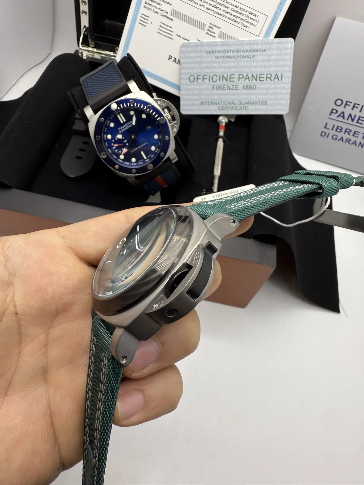 Panerai Luminor Marina Dial Verde Pulseira Verde