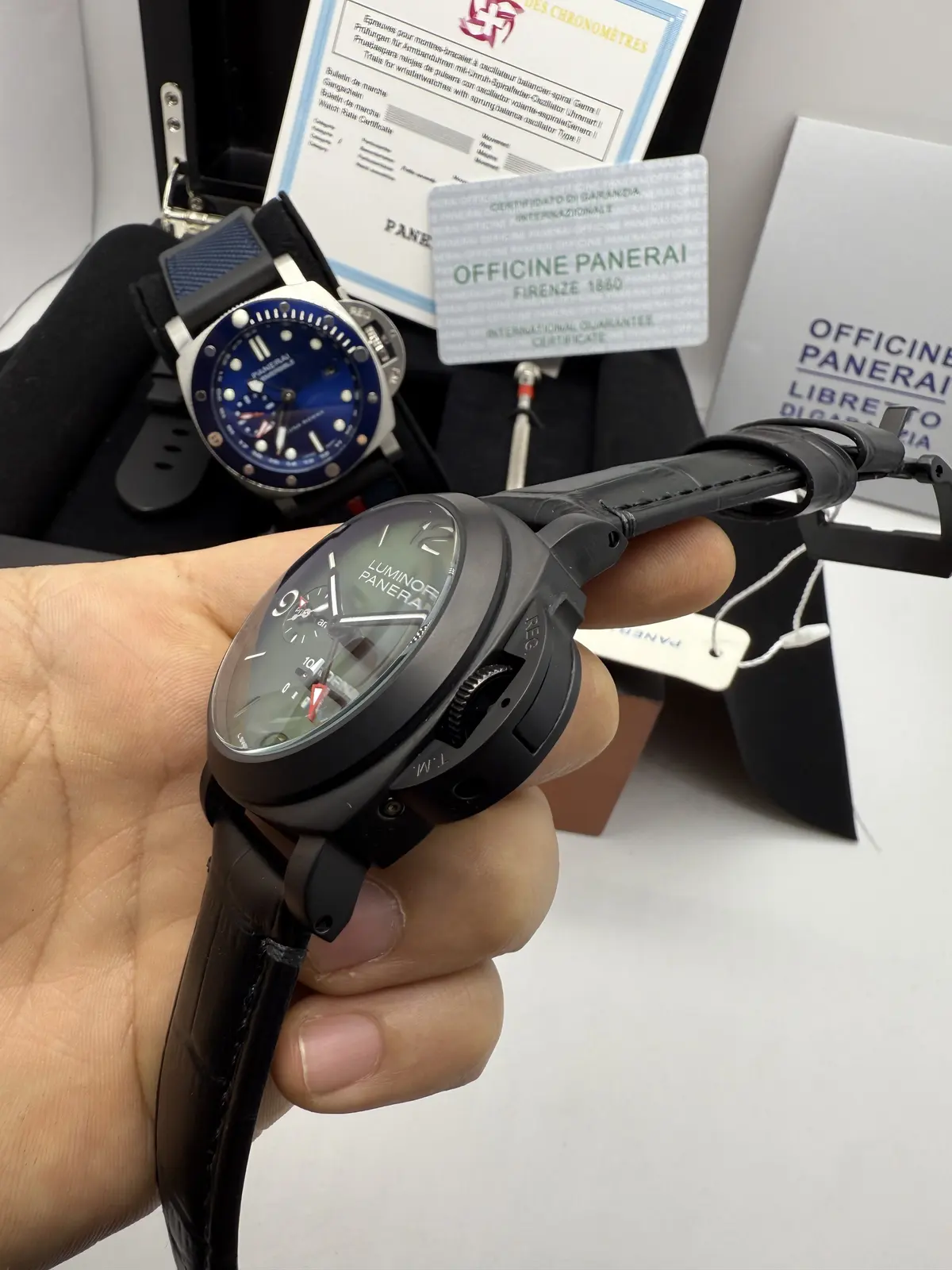 Panerai Luminor Preto dial Verde