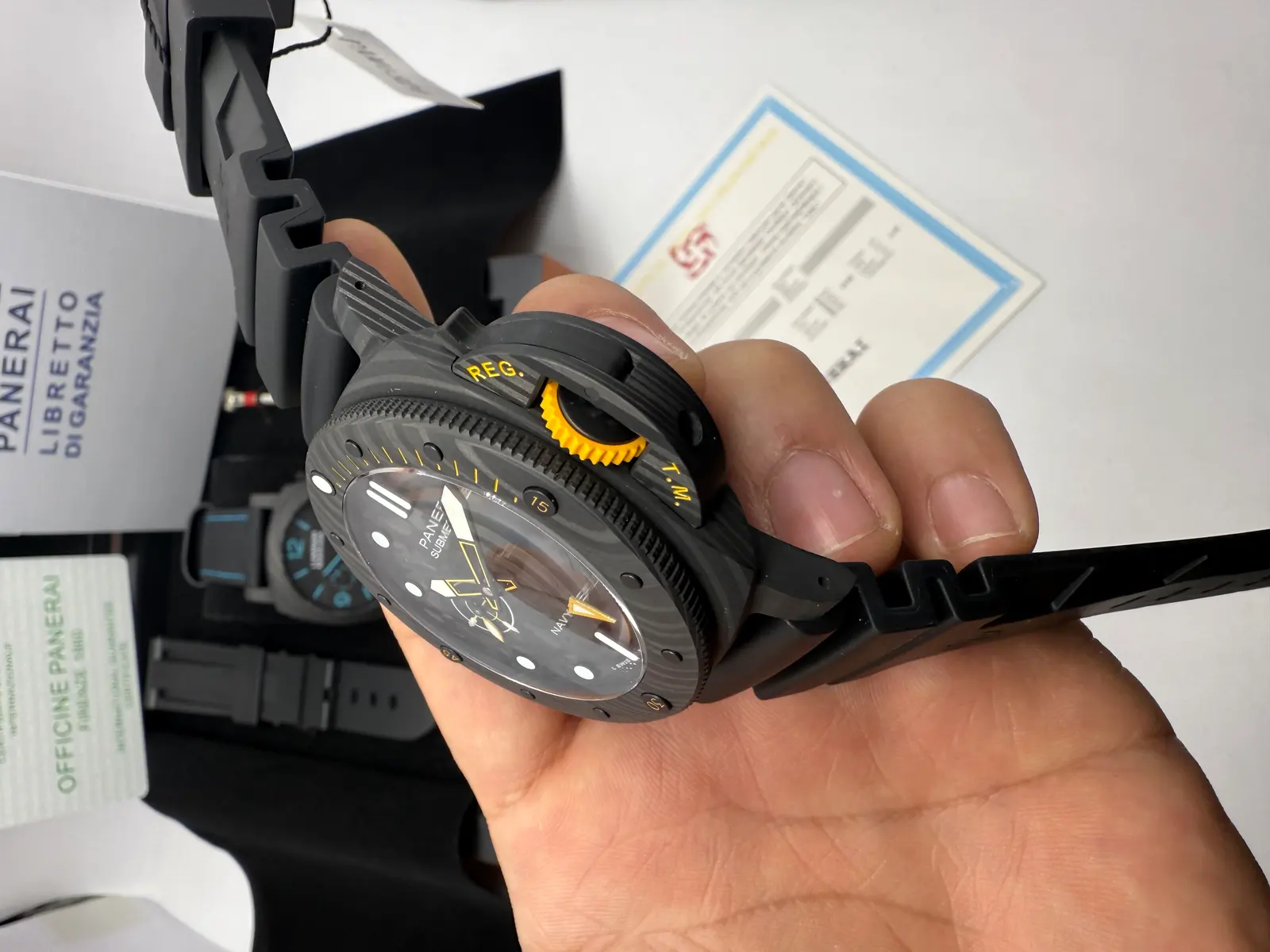 Panerai Submersible Navy Seals Preto e amarelo