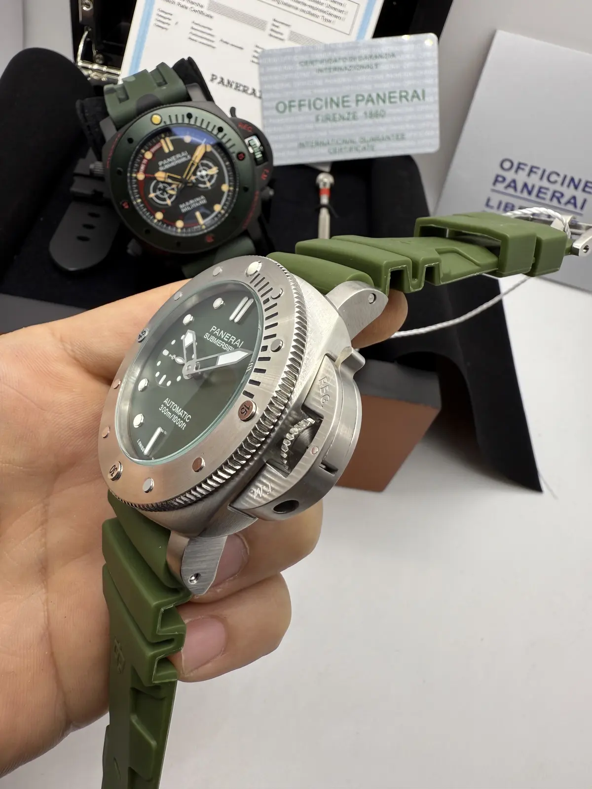Panerai Submersible Prata Dial Verde