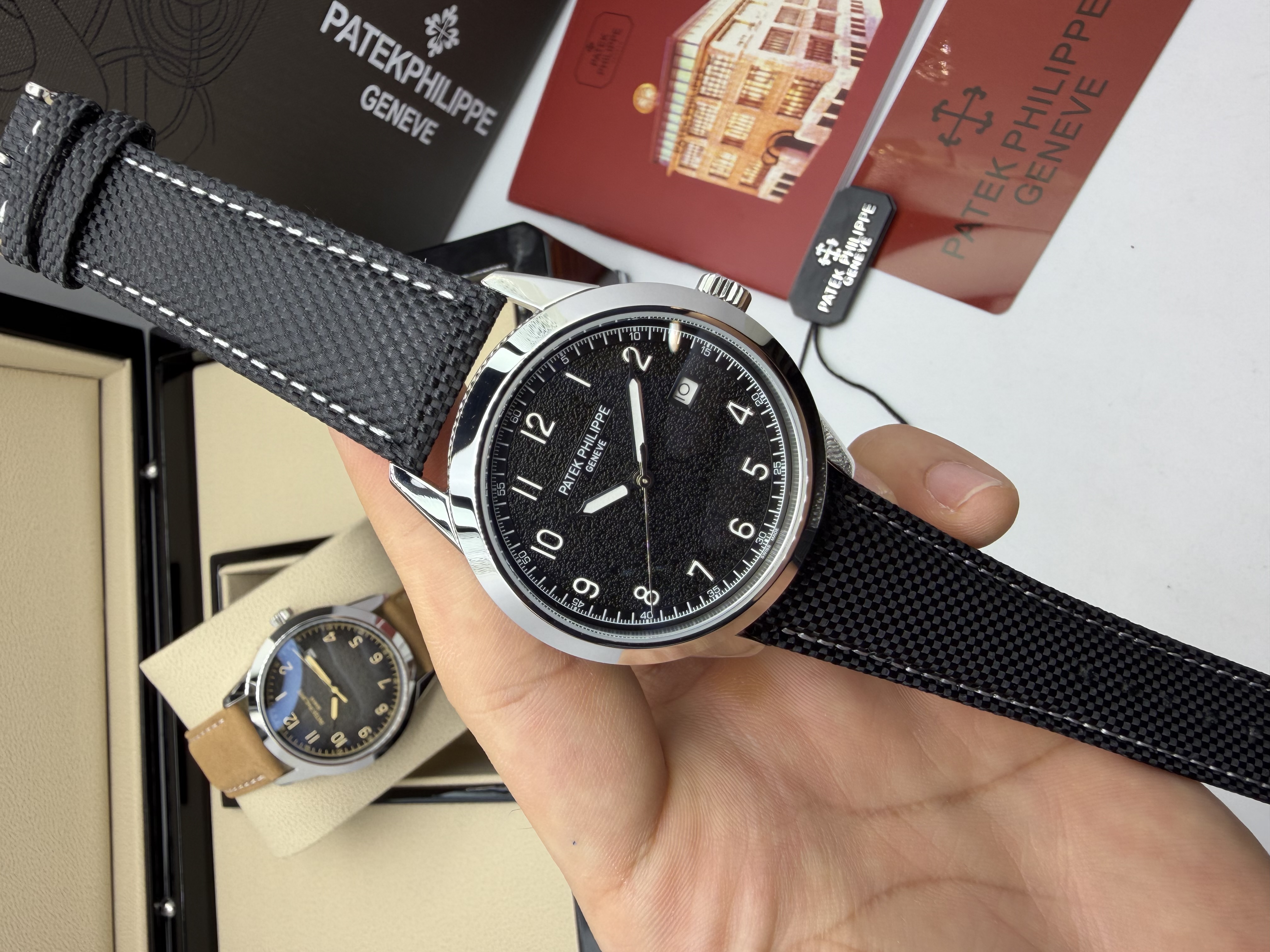 Patek Philippe Calatrava Couro Preto