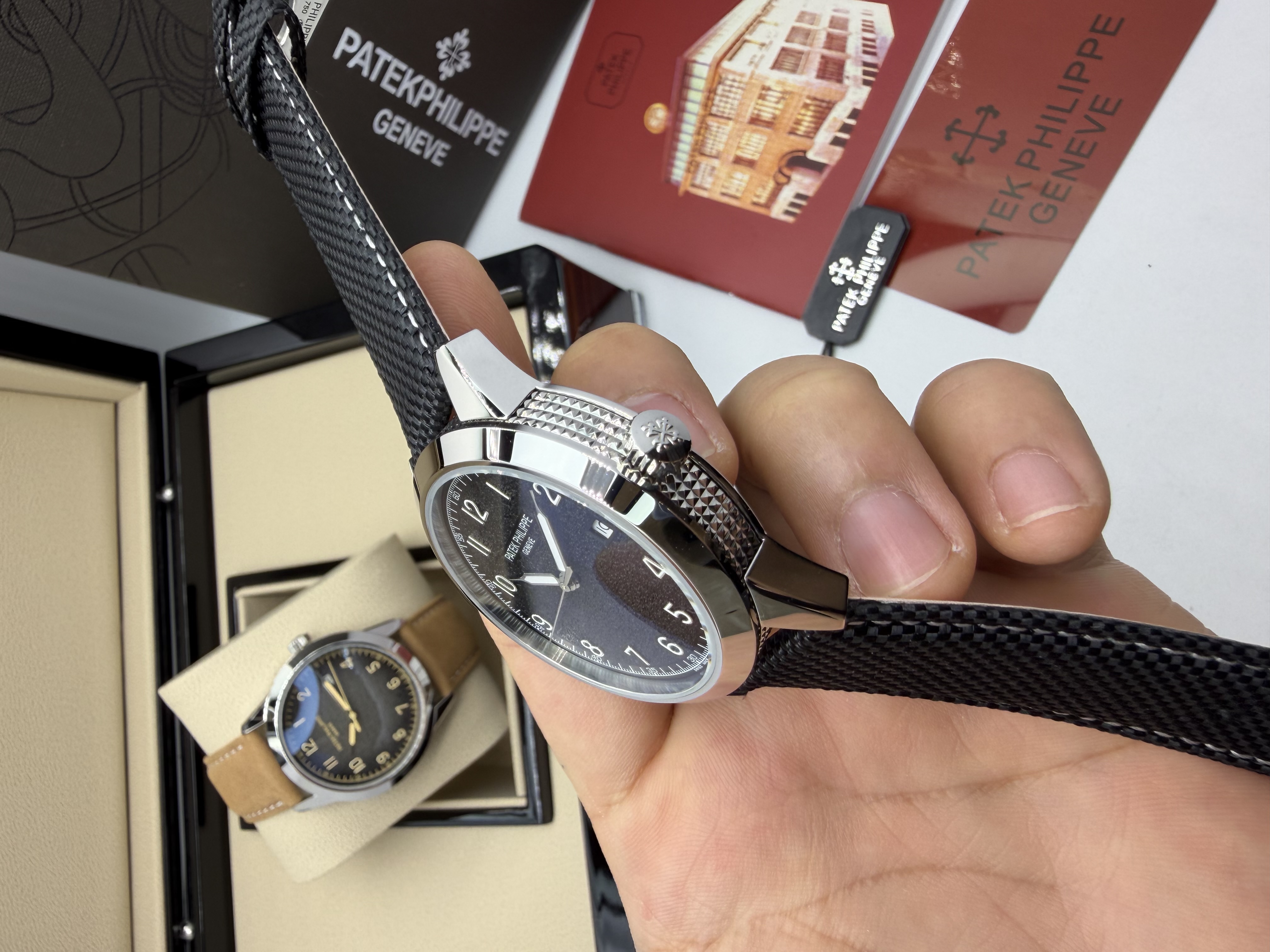 Patek Philippe Calatrava Couro Preto