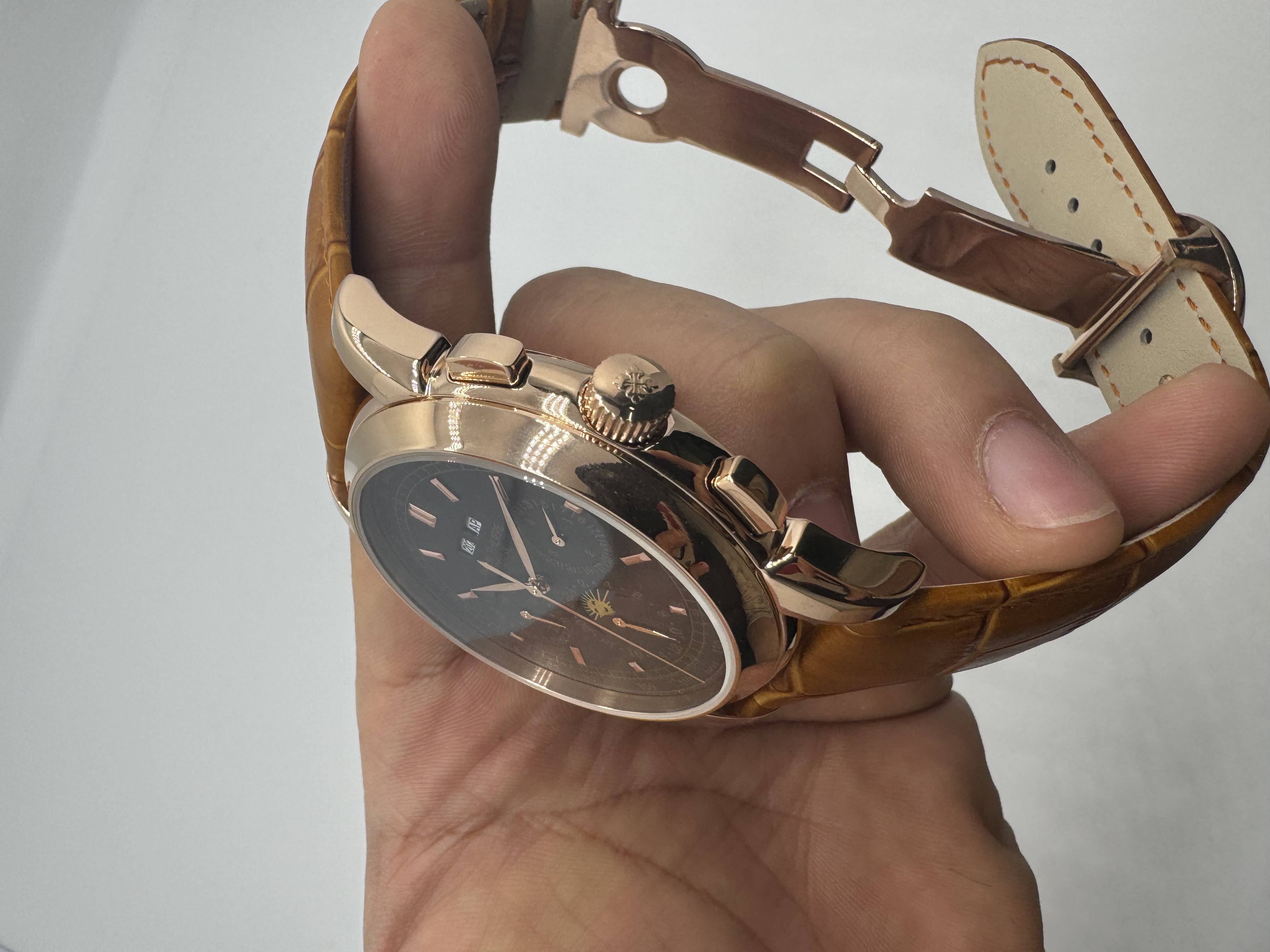 Patek Philippe Moonphase Rosê Couro Caramelo