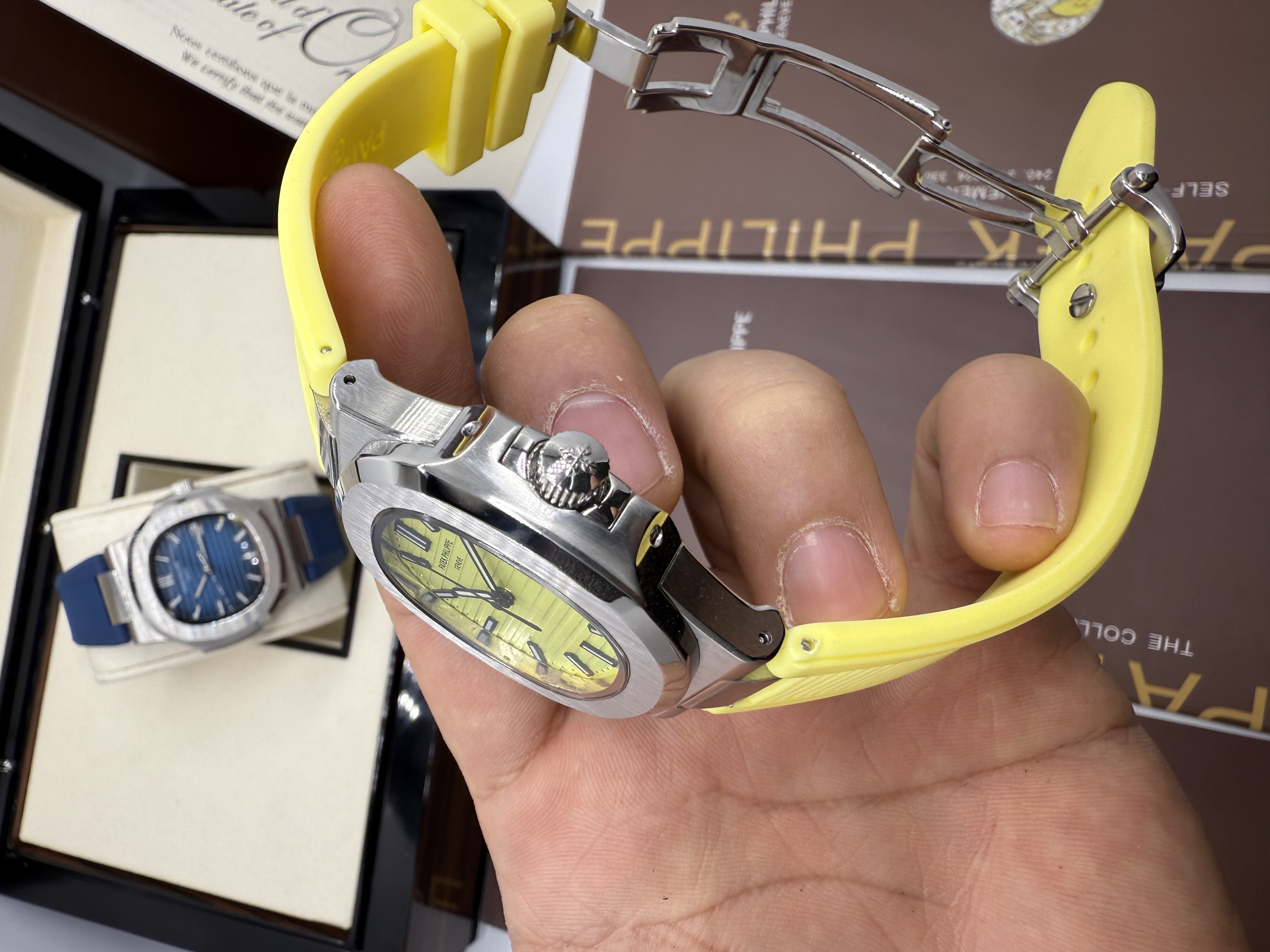 Patek Philippe Nautilus Pulseira Borracha Amarelo