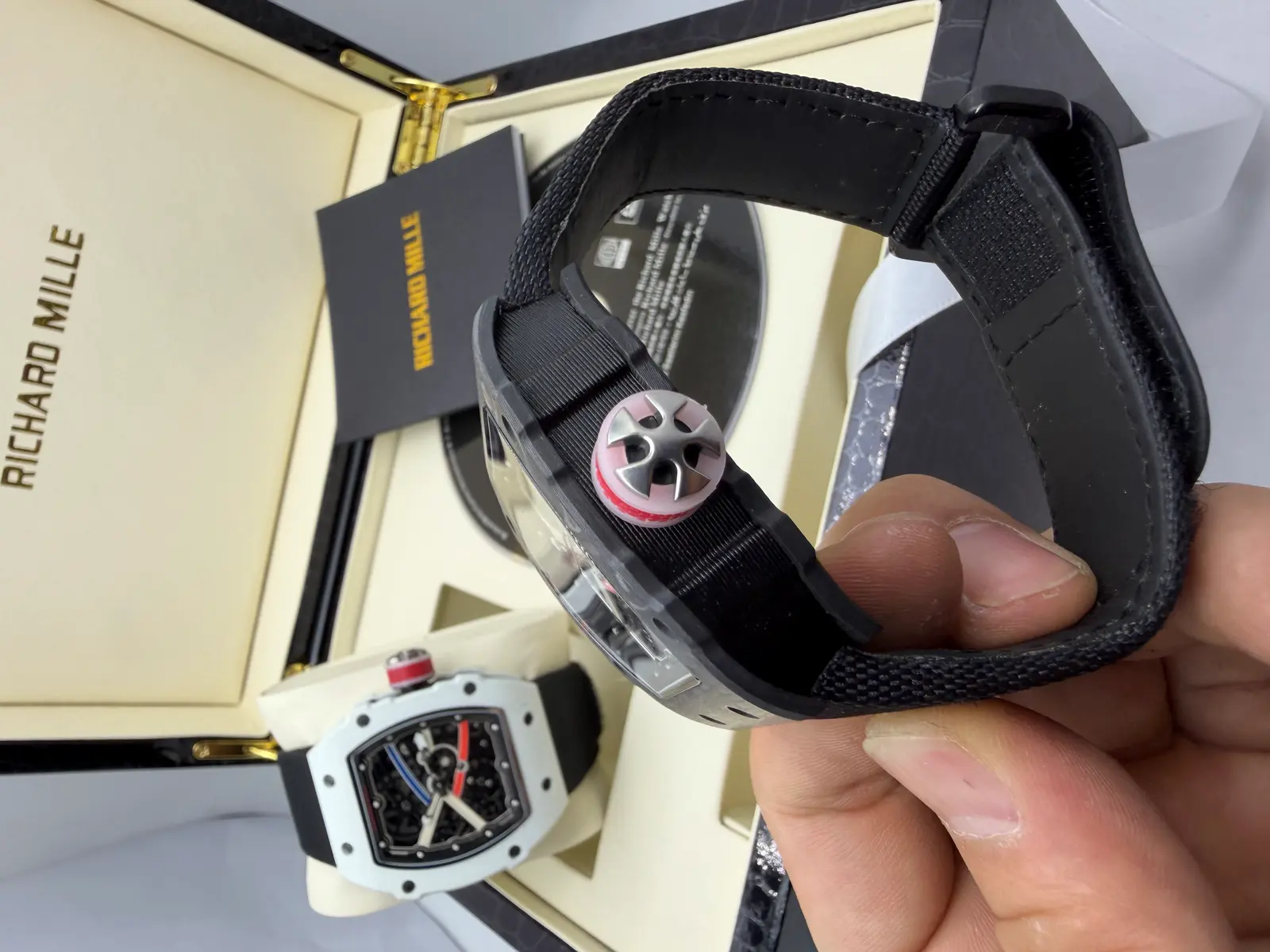 Richard Mille RM-6702 Fibra de Carbono