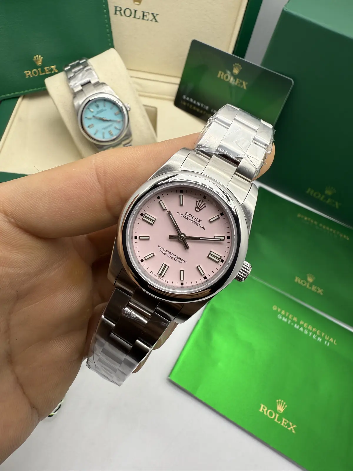 Rolex Oyster Perpetual Prata dial Rosa