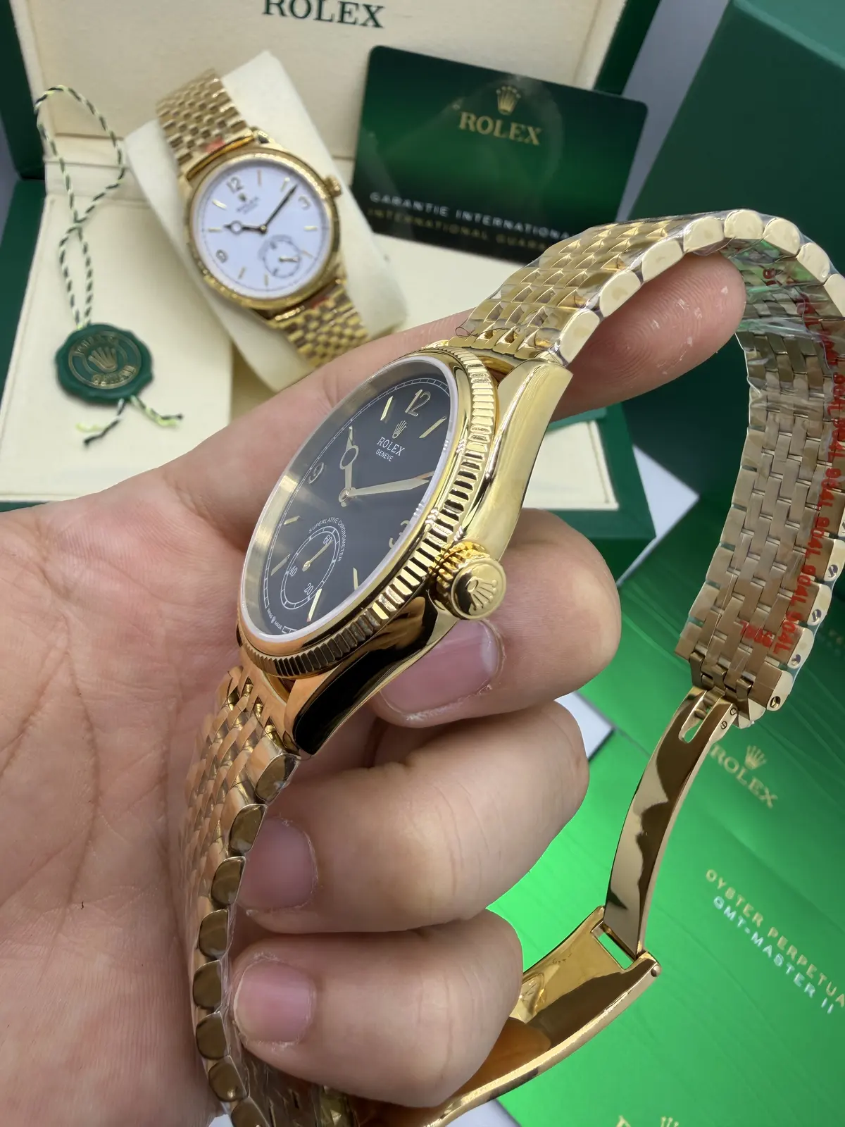 Rolex 1908 Full Gold Dial Preto