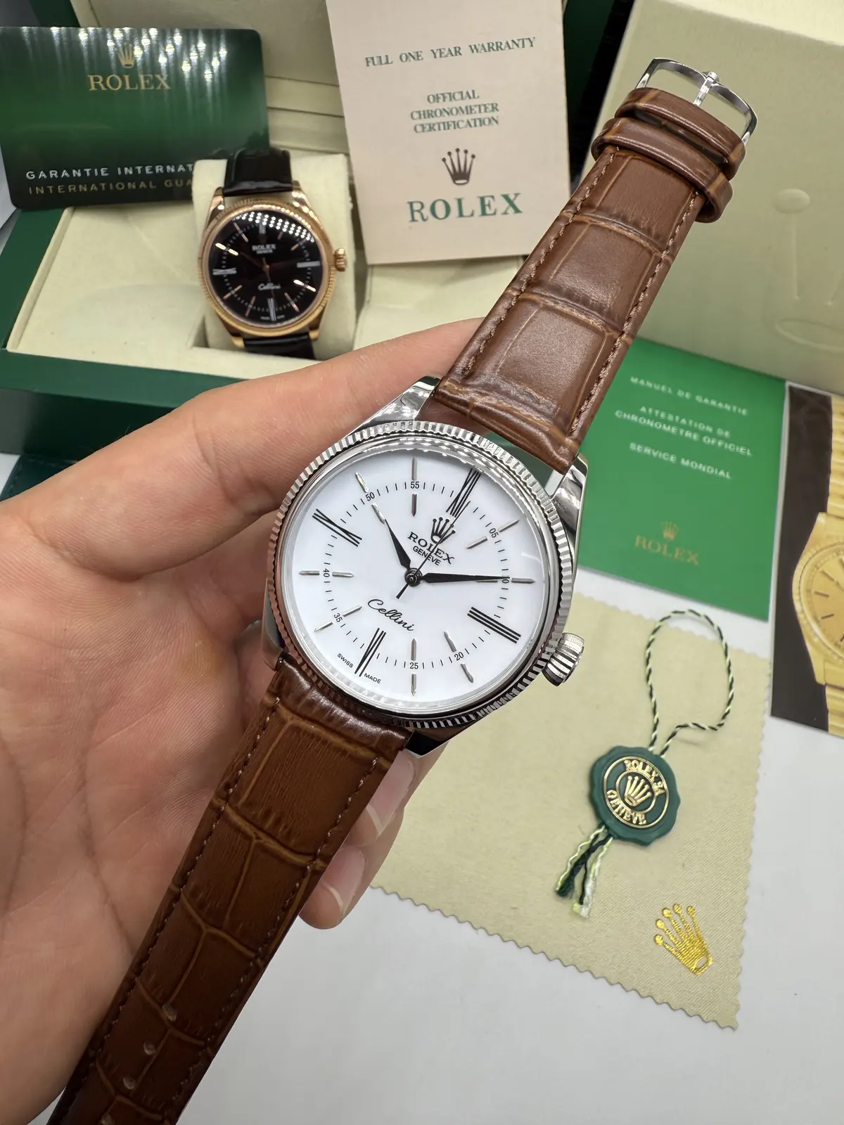 Rolex Cellini Dial Branco Couro Marrom