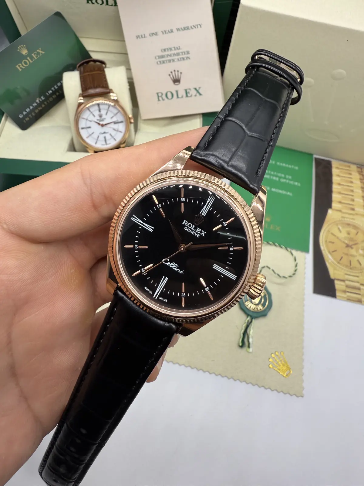 Rolex Cellini Rosé Dial Preto Couro Preto