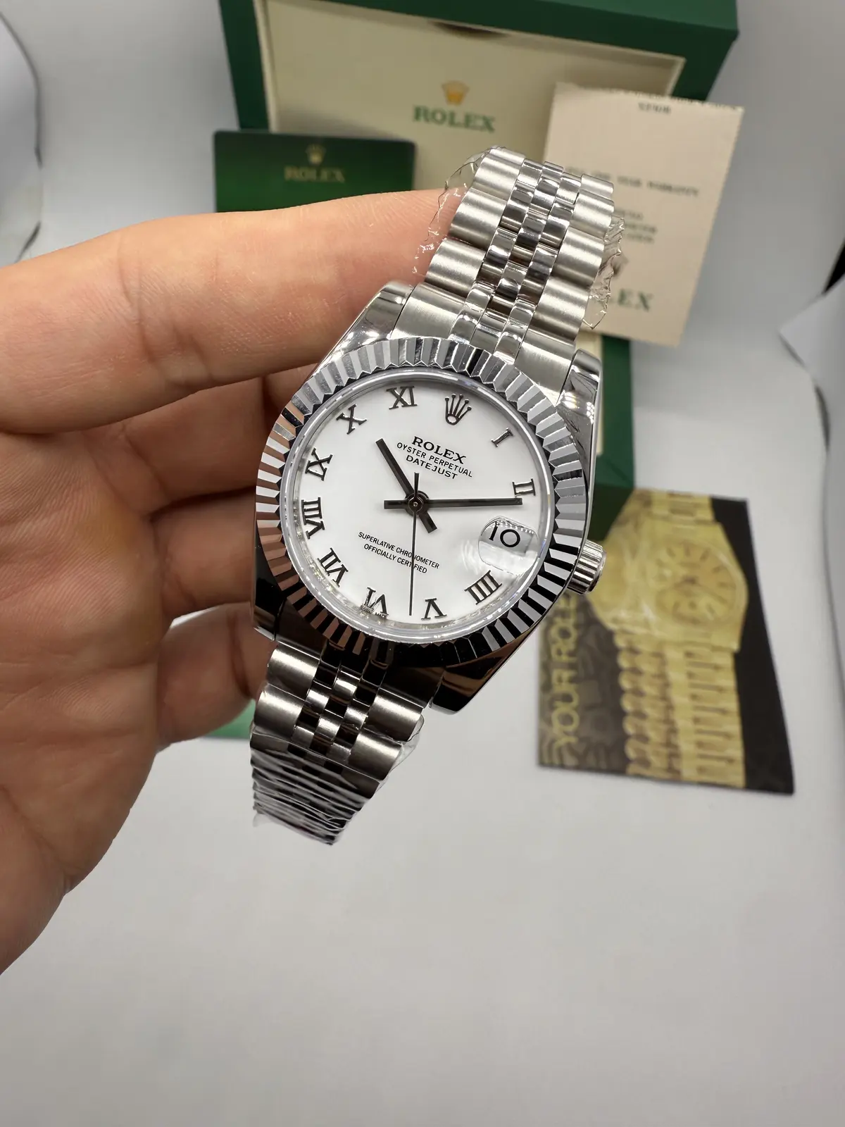 Rolex Datejust Prata com Dial Branco