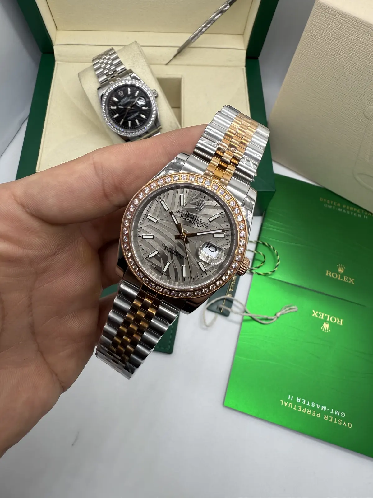 Rolex Datejust Prata com Dourado dial Grafite