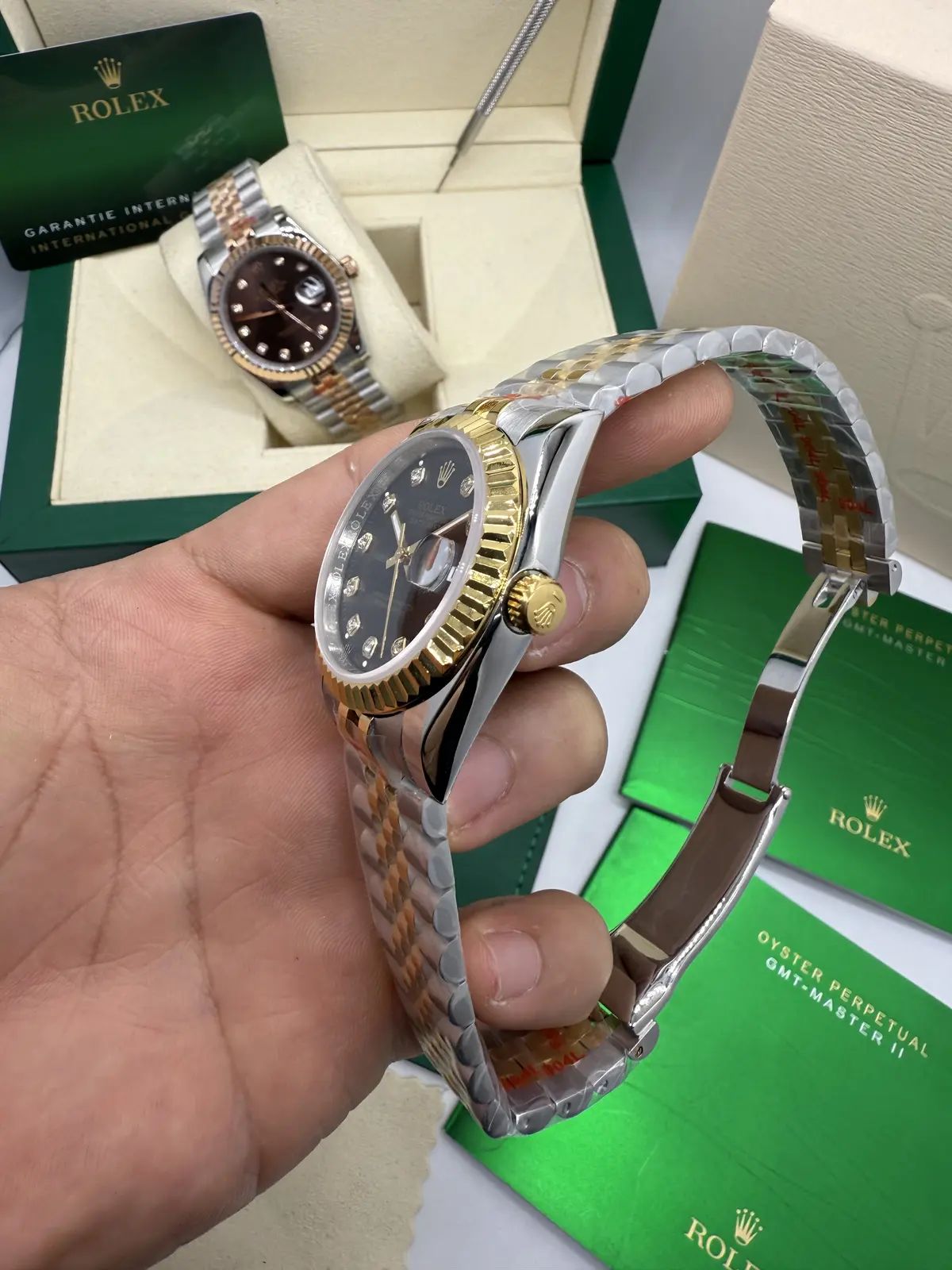 Rolex Datejust Prata com Dourado dial Preto
