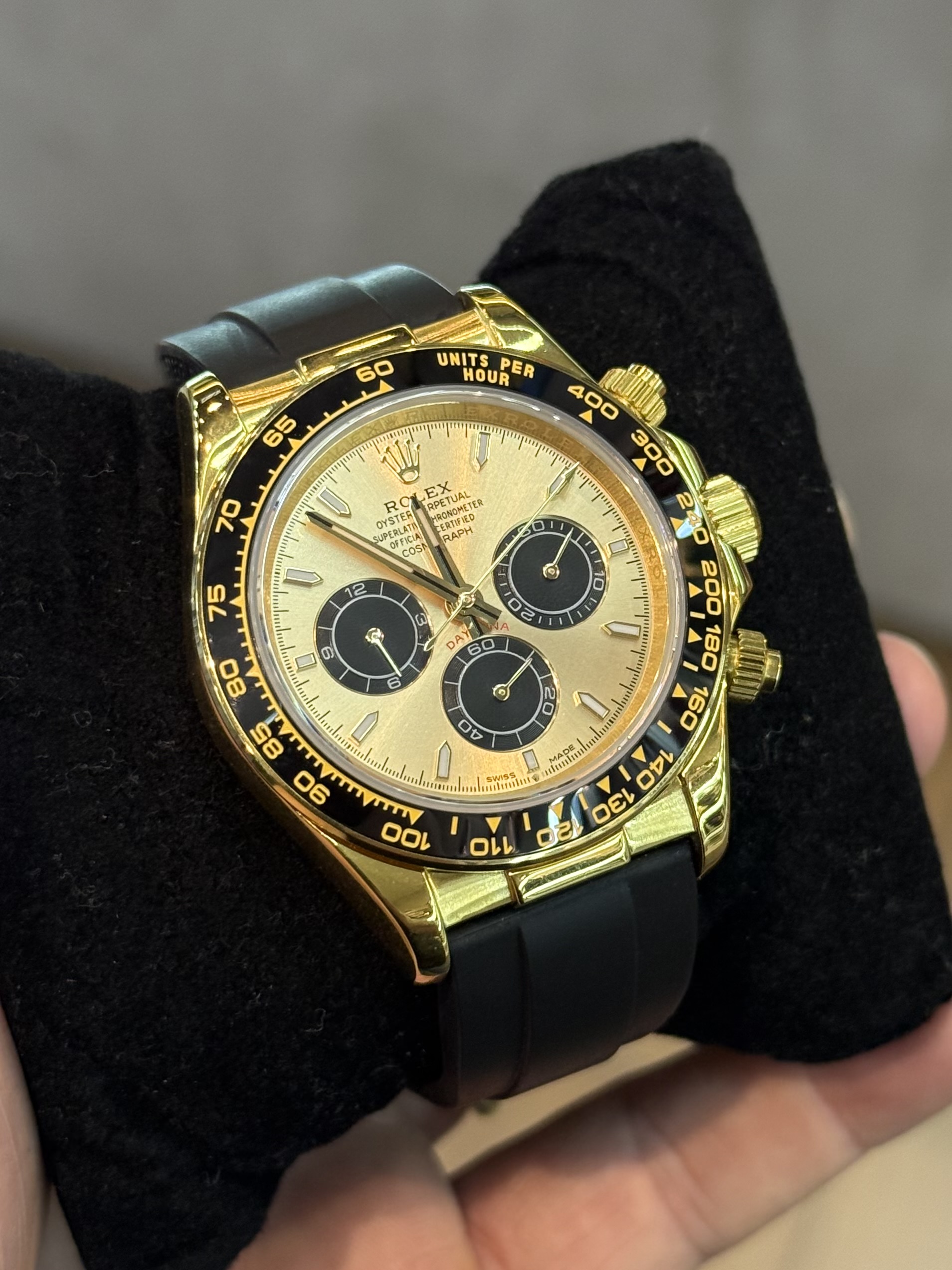 Rolex Daytona “Pikachu”