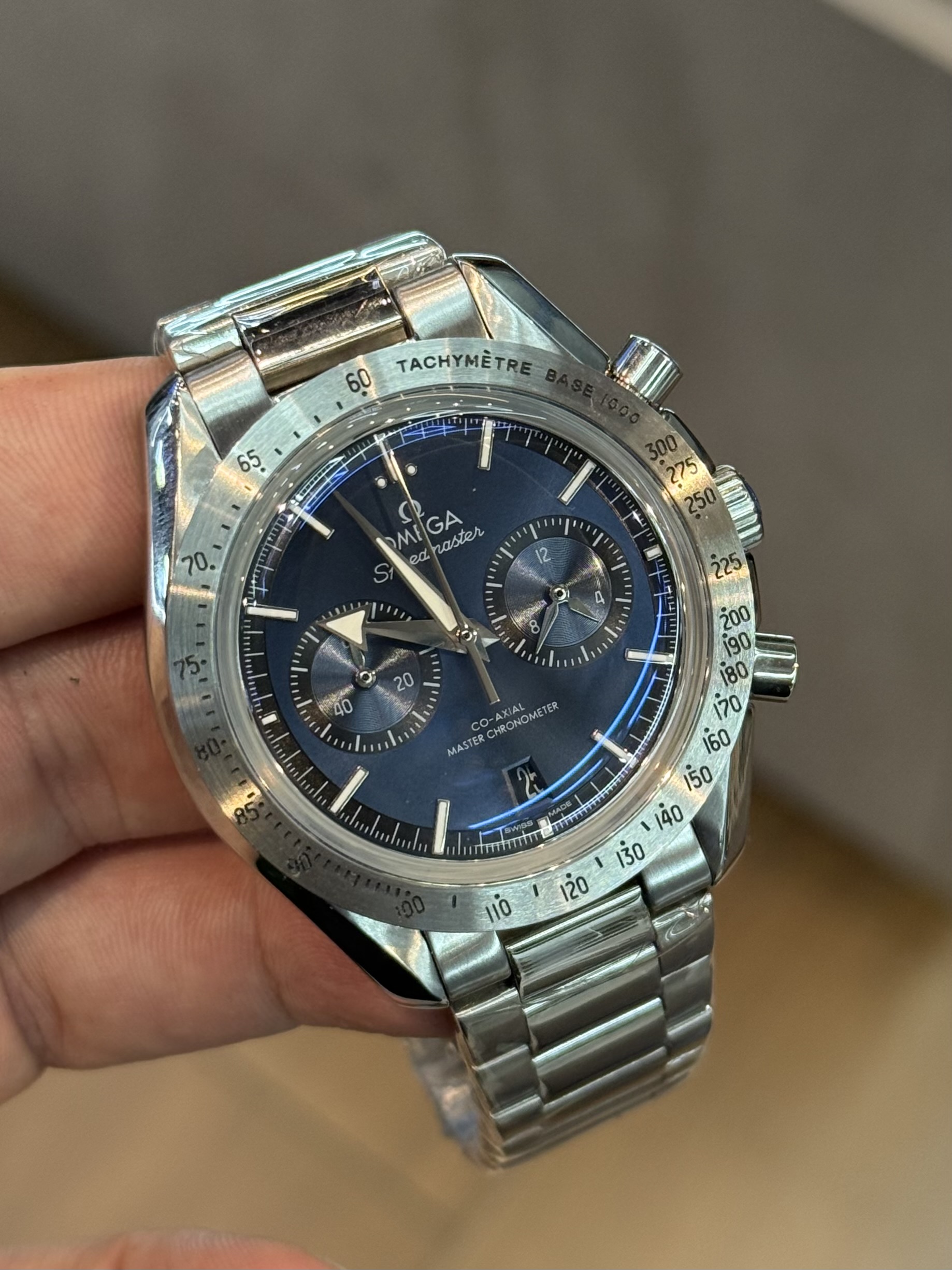 Omega Speedmaster Co-Axial