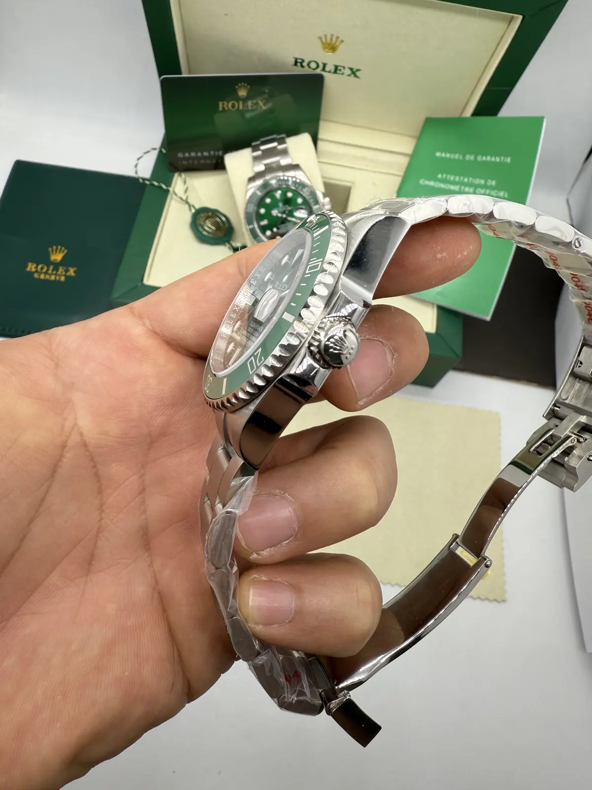 Rolex Submariner “Hulk”