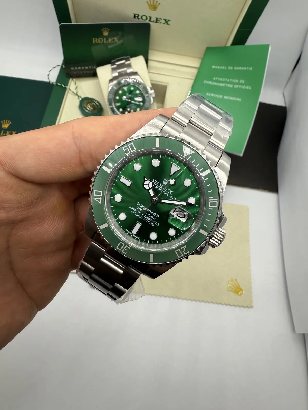 Rolex Submariner “Hulk”