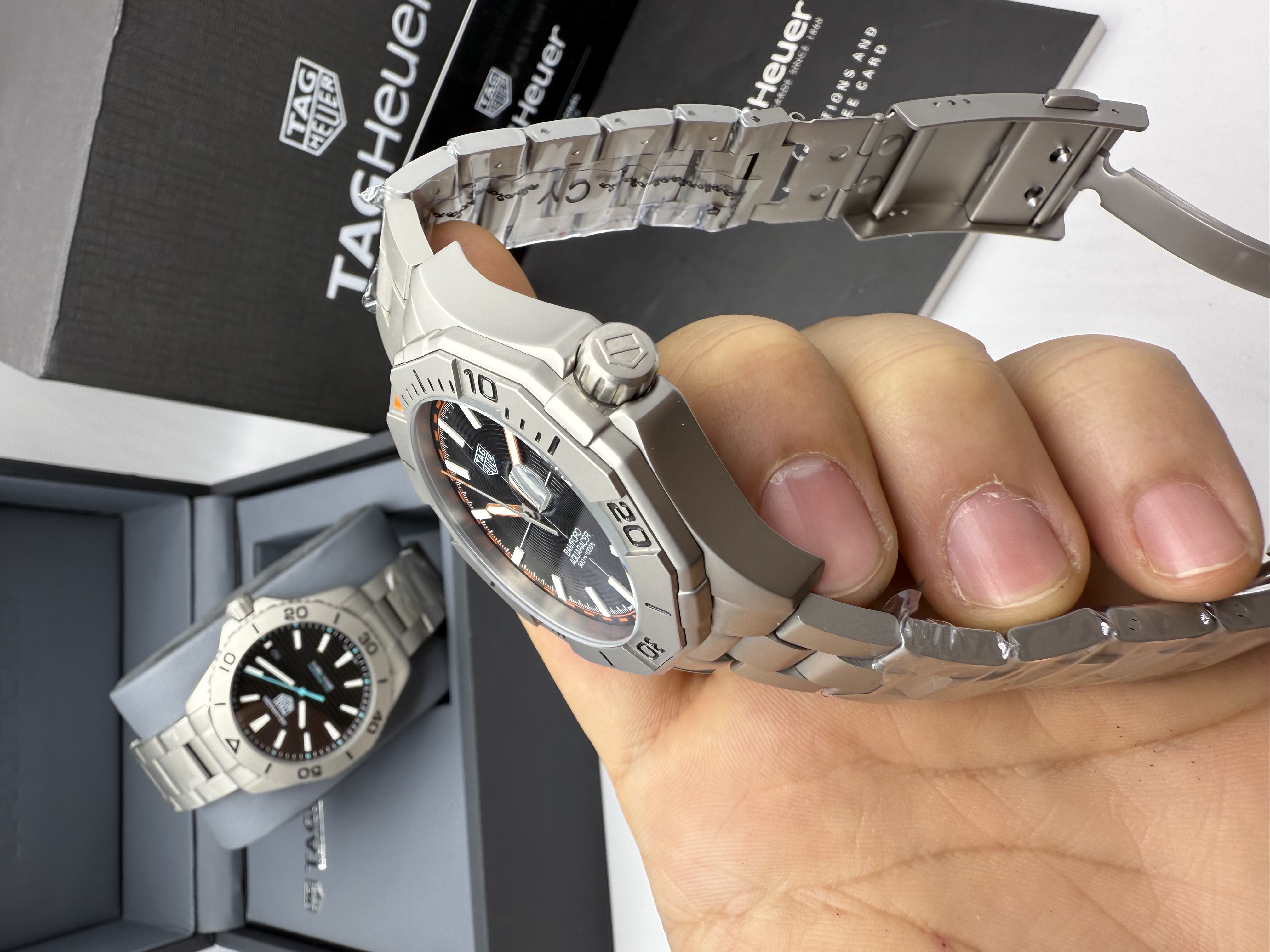 Tag Heuer Aquaracer Professional Solargraph Aço Anodizado BANFORD
