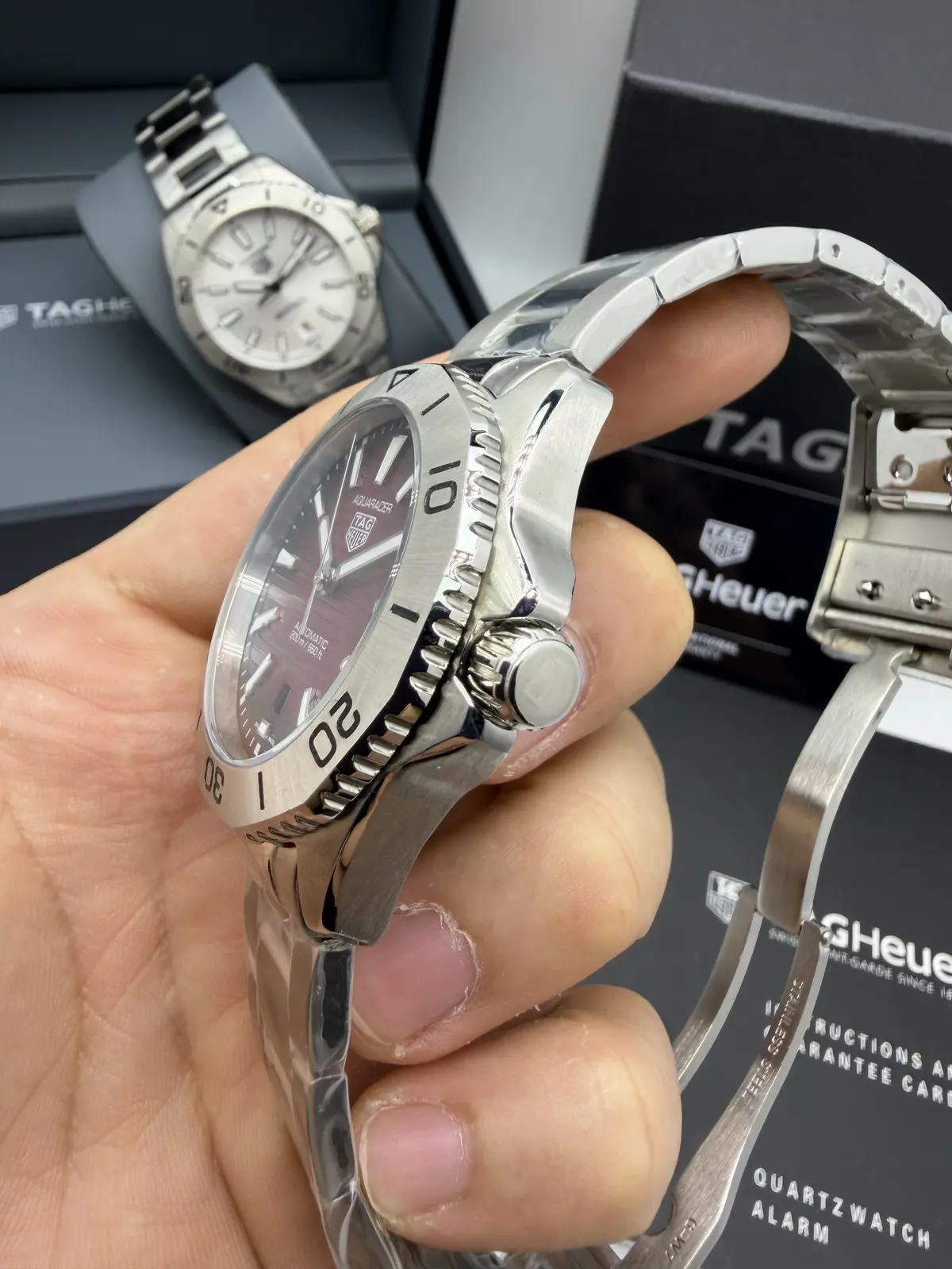 Tag Heuer Aquaracer Solargrafh Dial Vernelho